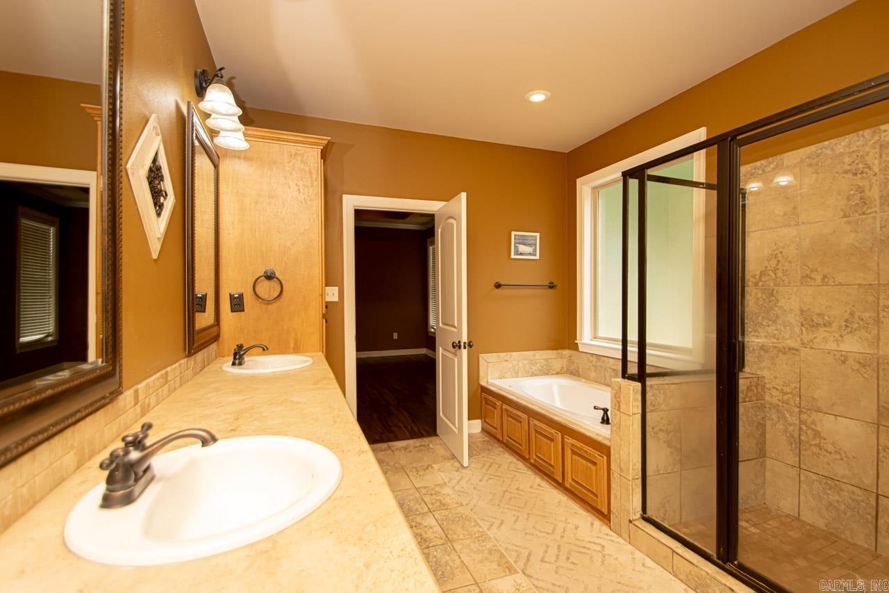 HERITAGE FARM - Residential