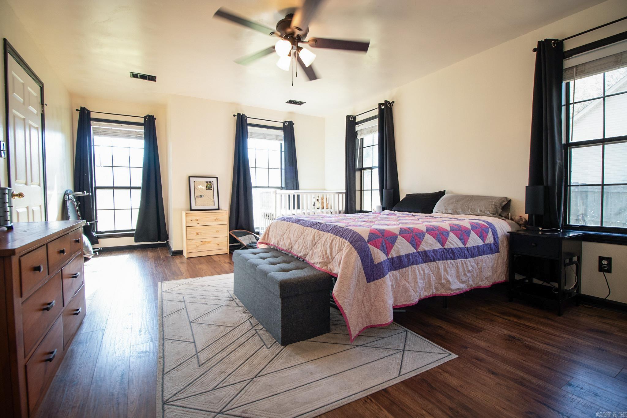 Club Place - Residential