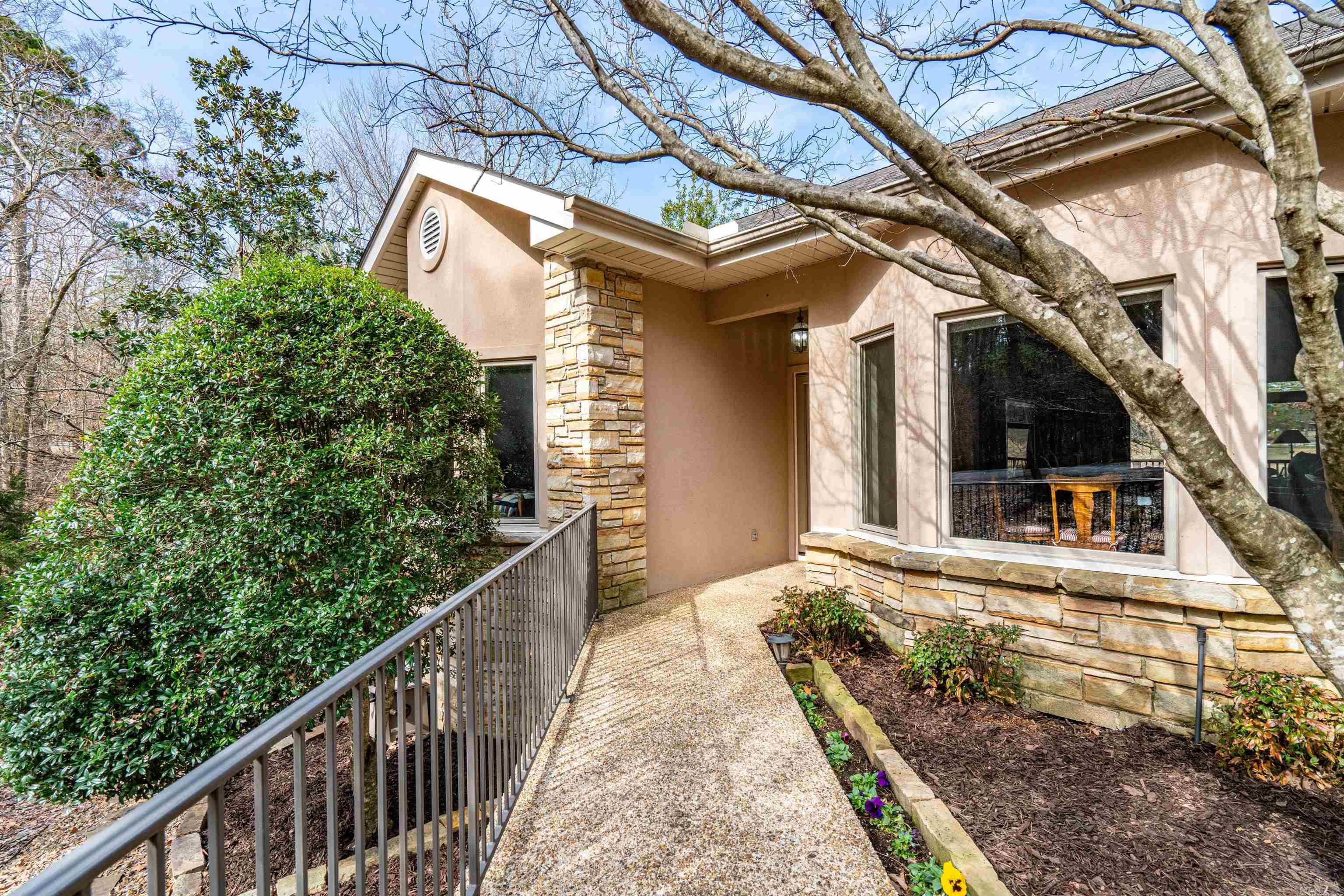 Lindura - Residential