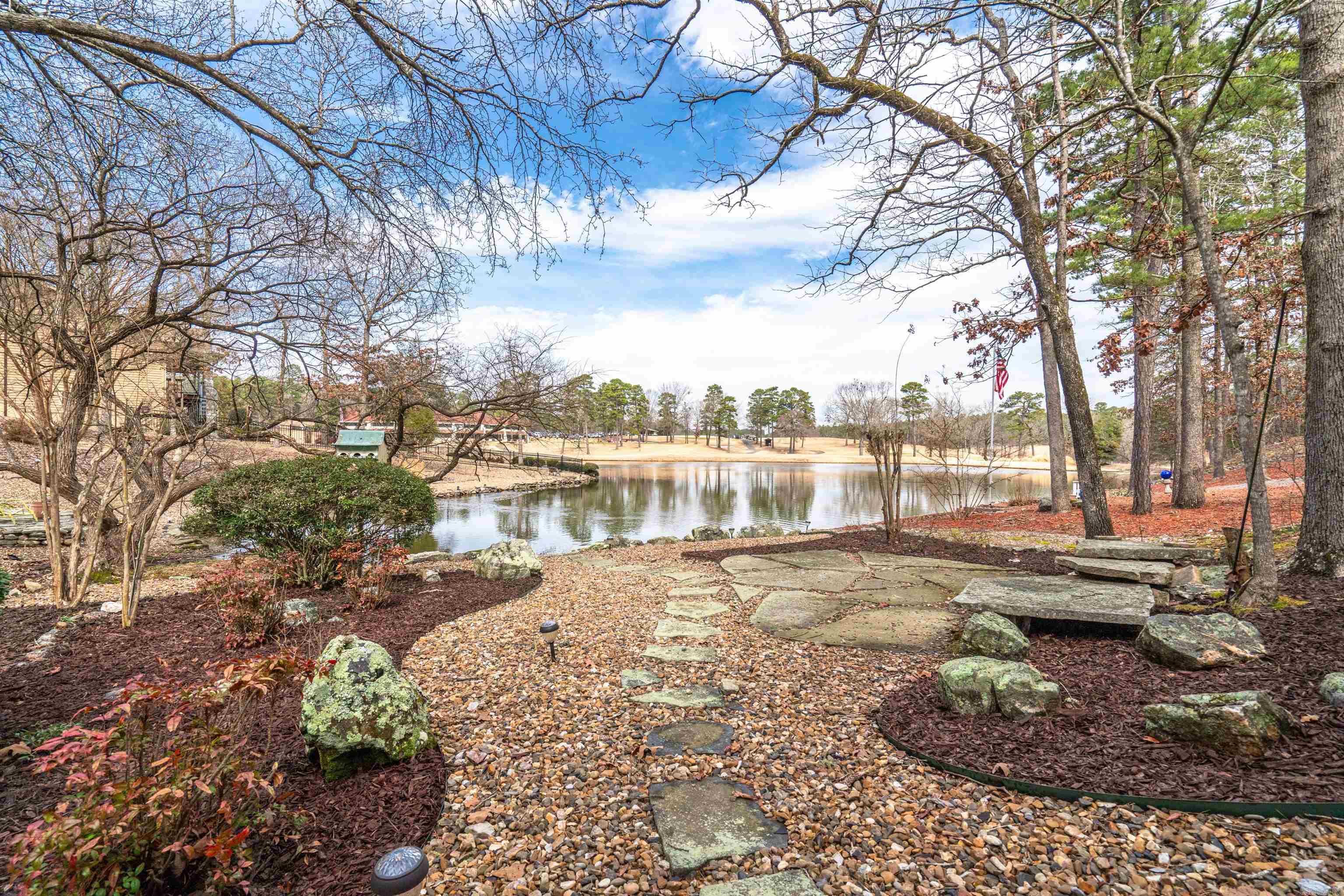 Lindura - Residential