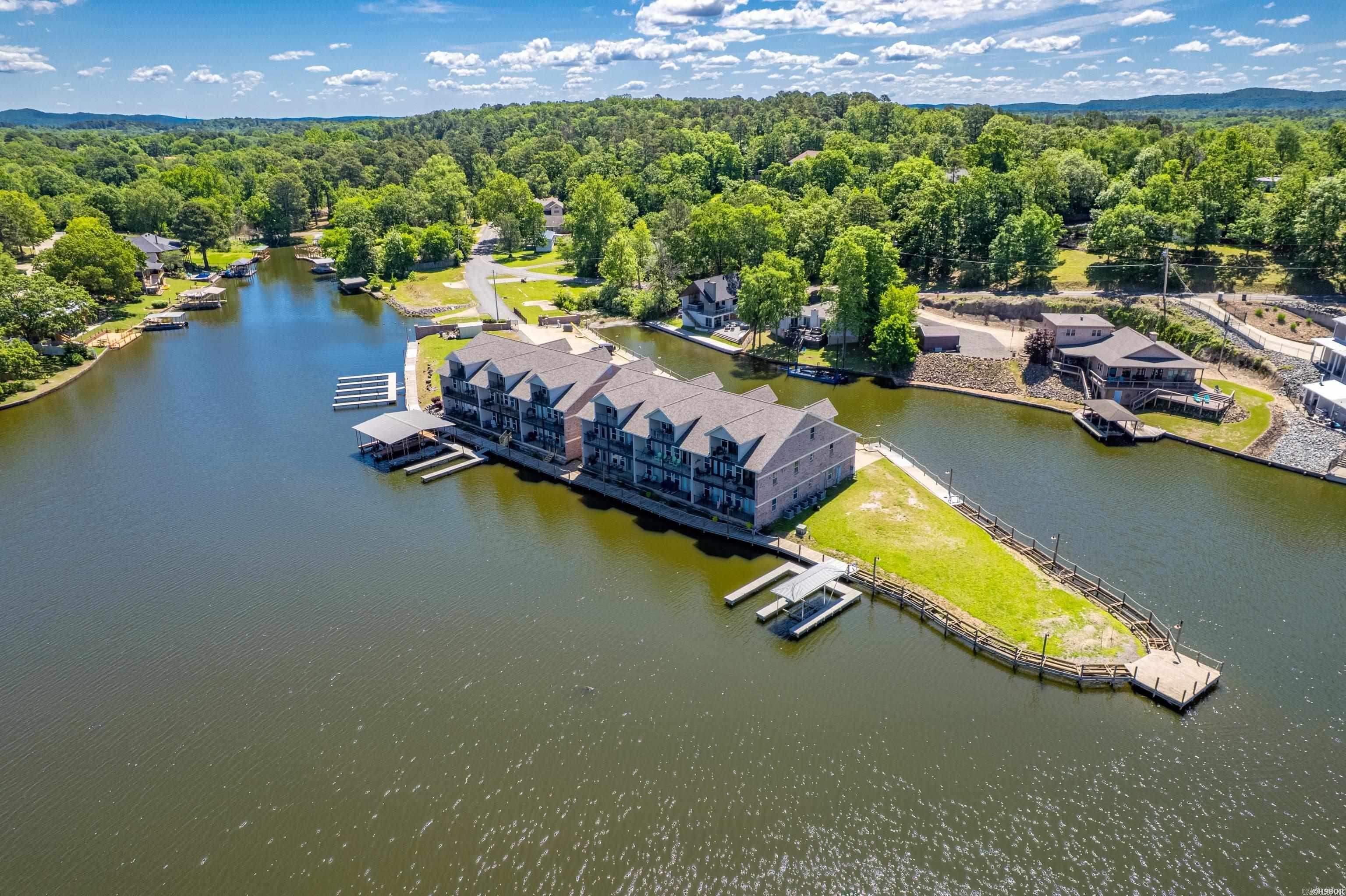 GRAND POINTE VIEW HPR - Residential