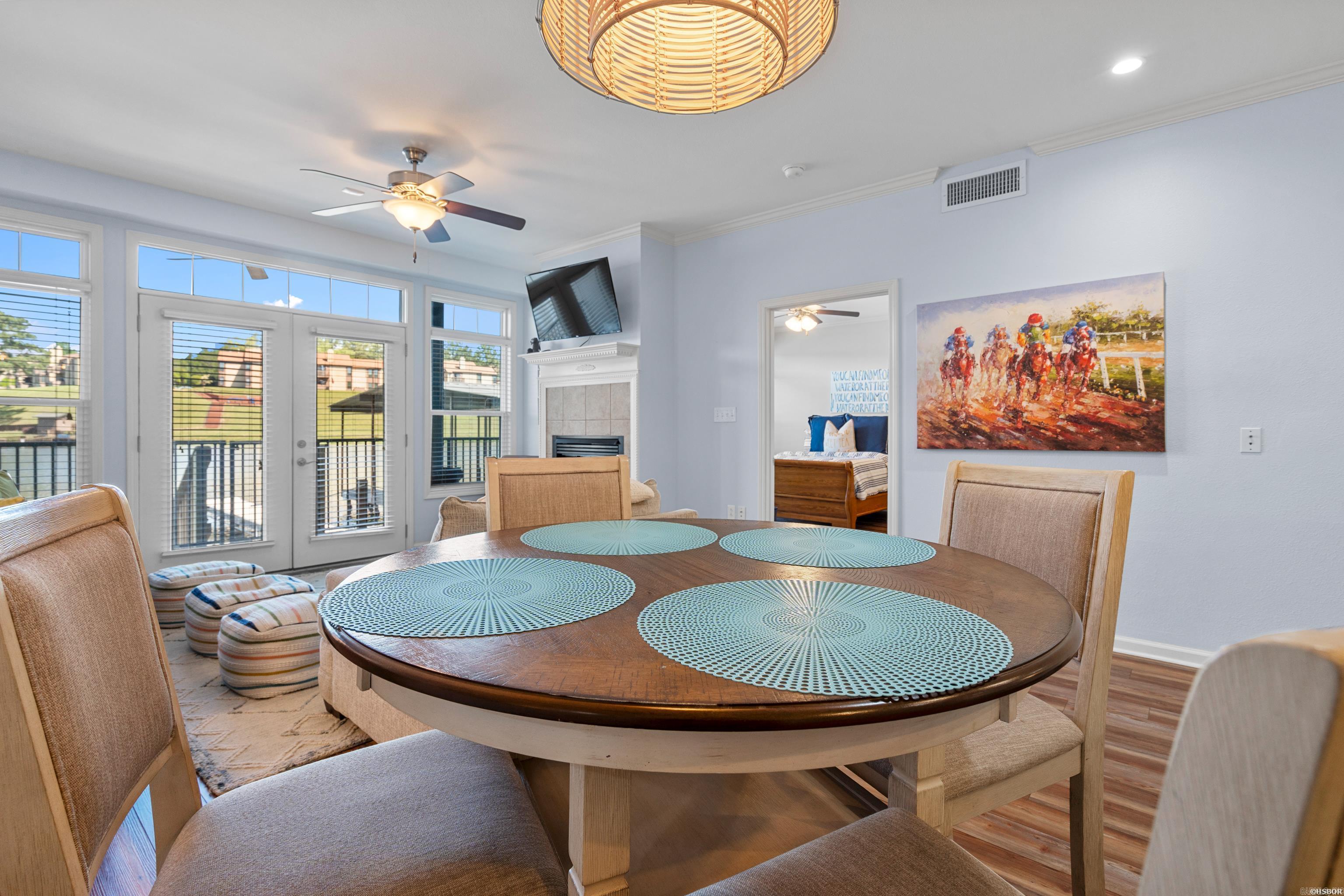 GRAND POINTE VIEW HPR - Residential