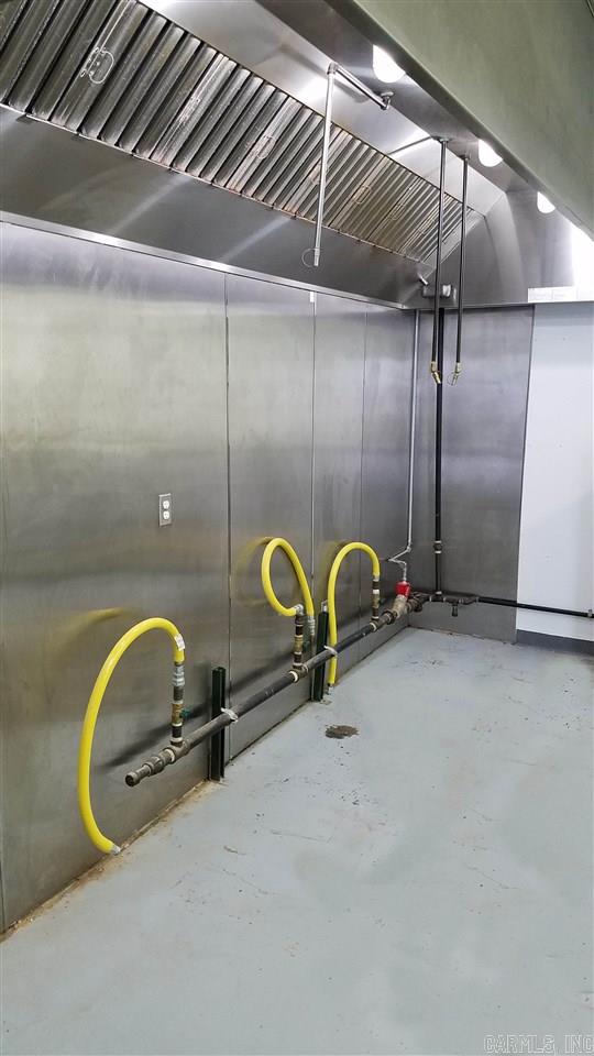 Metes & Bounds - Commercial Lease