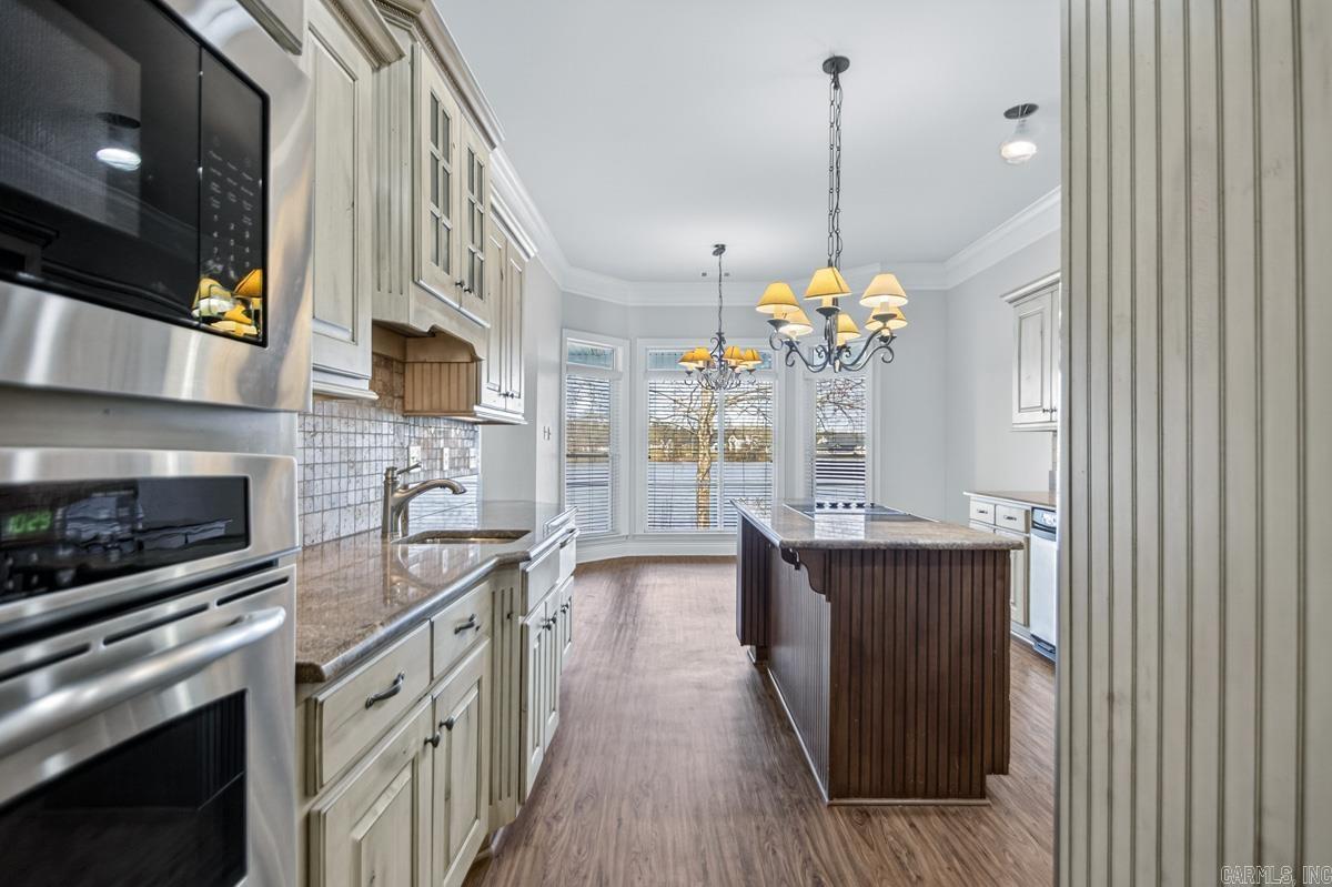 HURRICANE LAKE EST - Residential