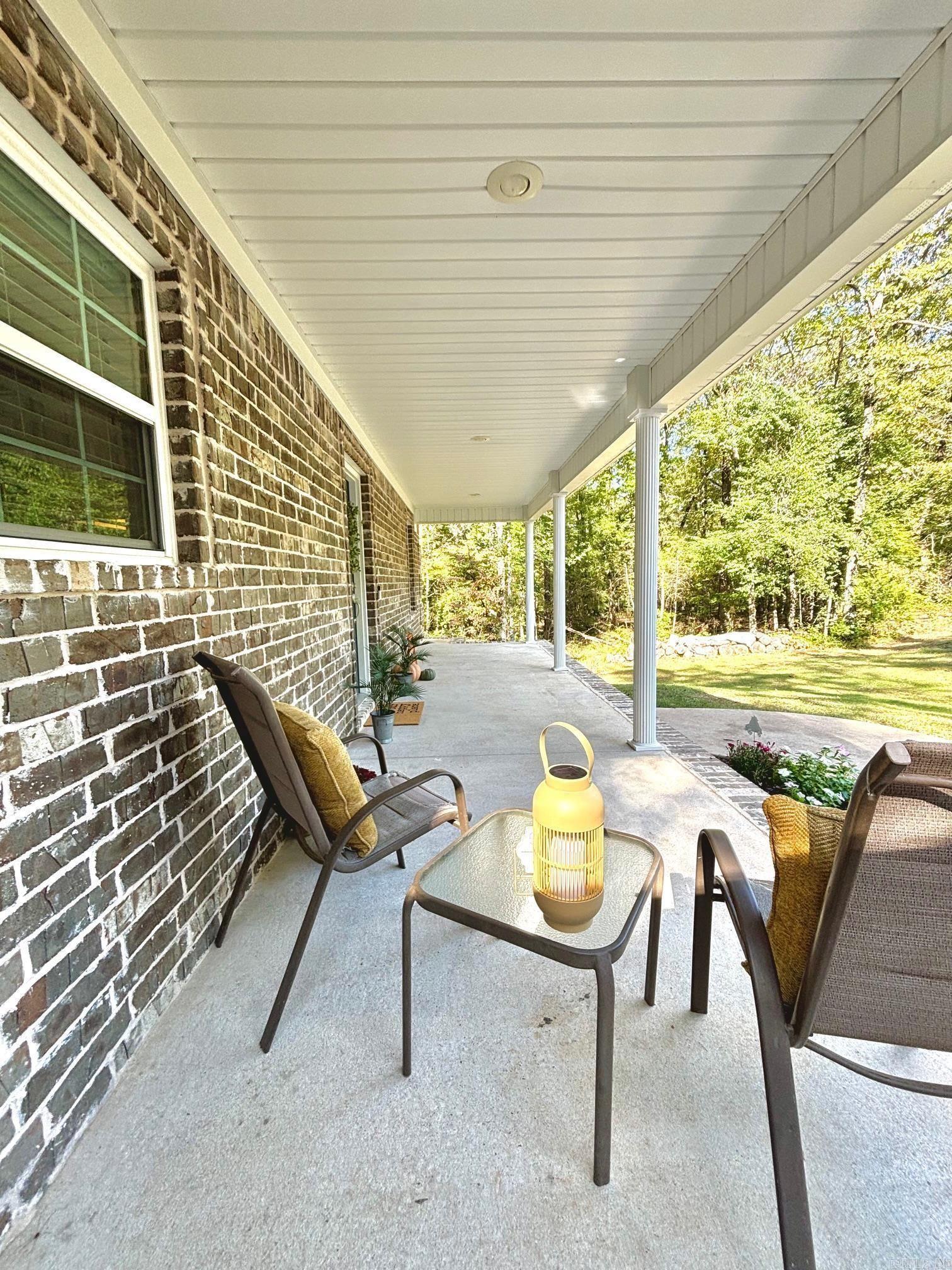 PLEASANT OAKS SUBDIVISION - Residential