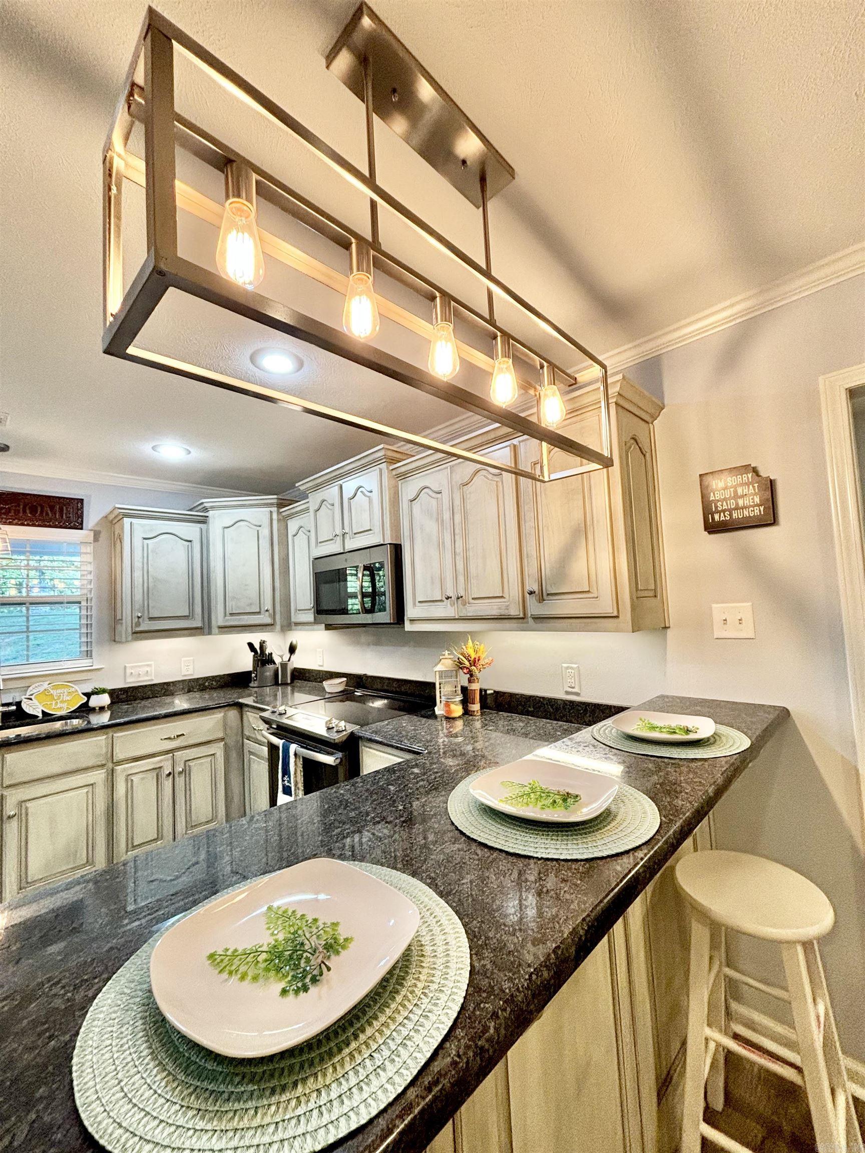 PLEASANT OAKS SUBDIVISION - Residential