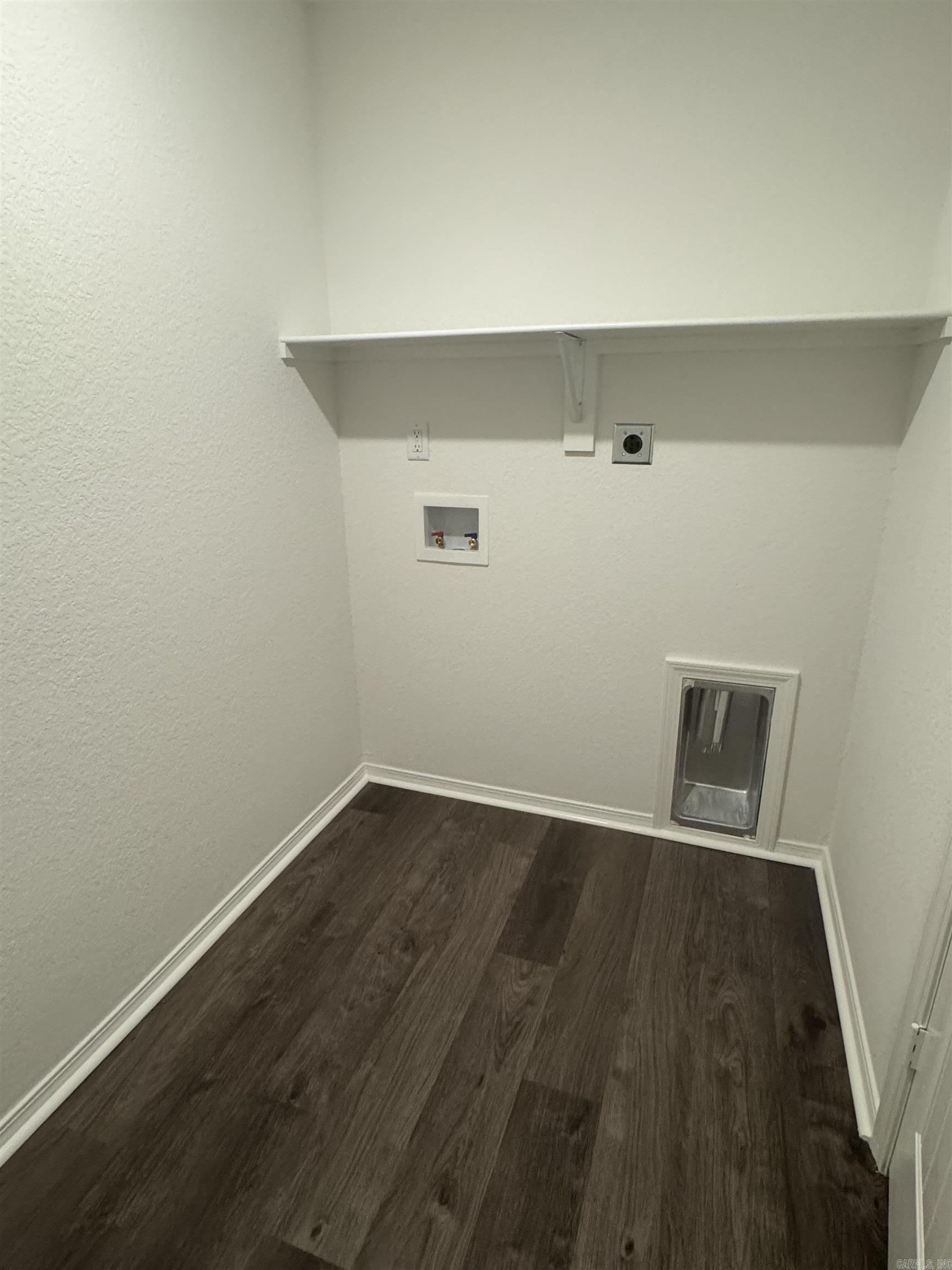 HILL FARM - Residential