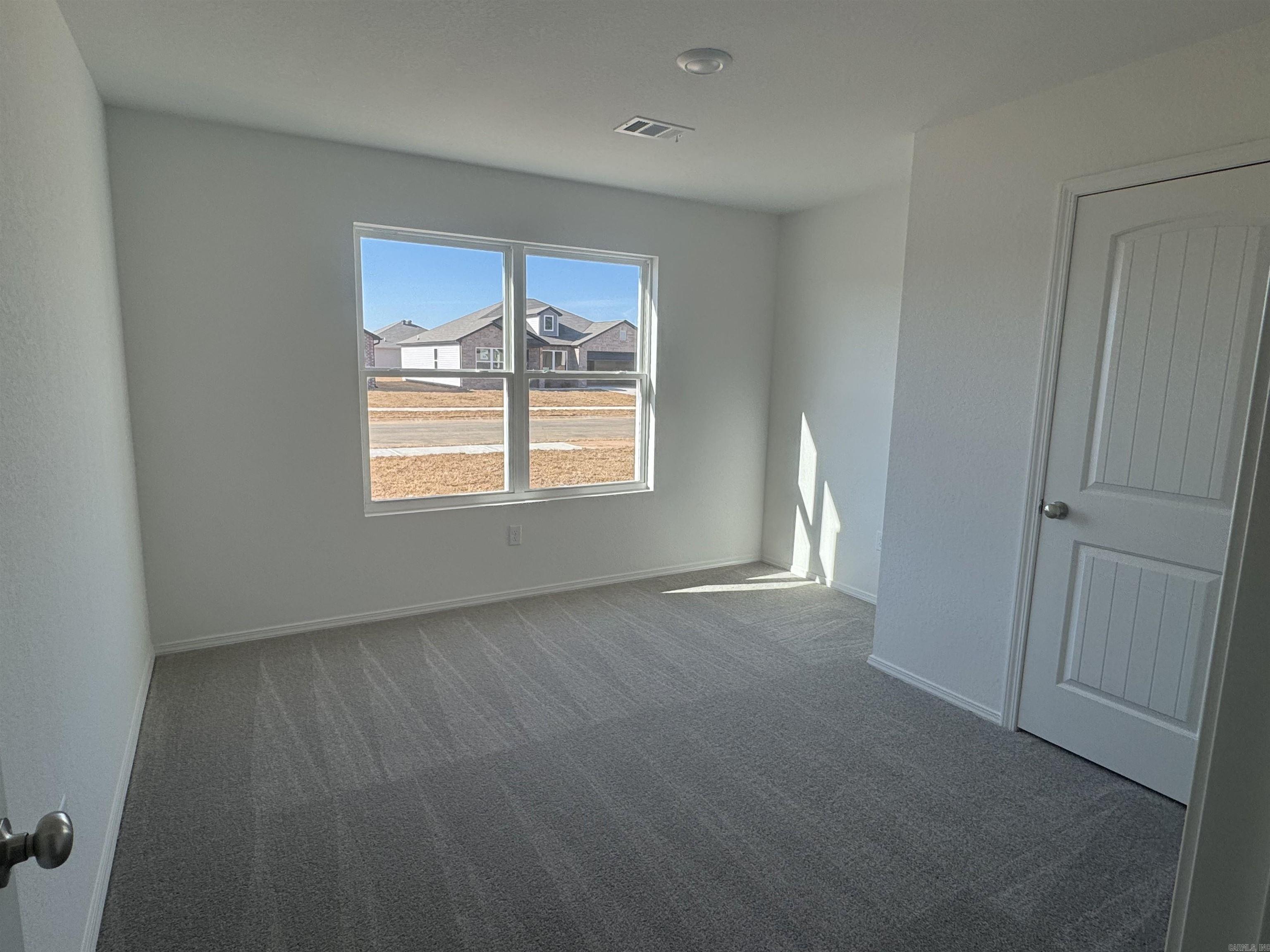 HILL FARM - Residential