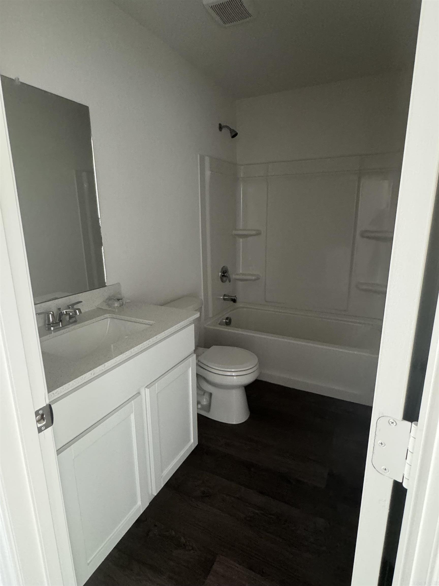 HILL FARM - Residential