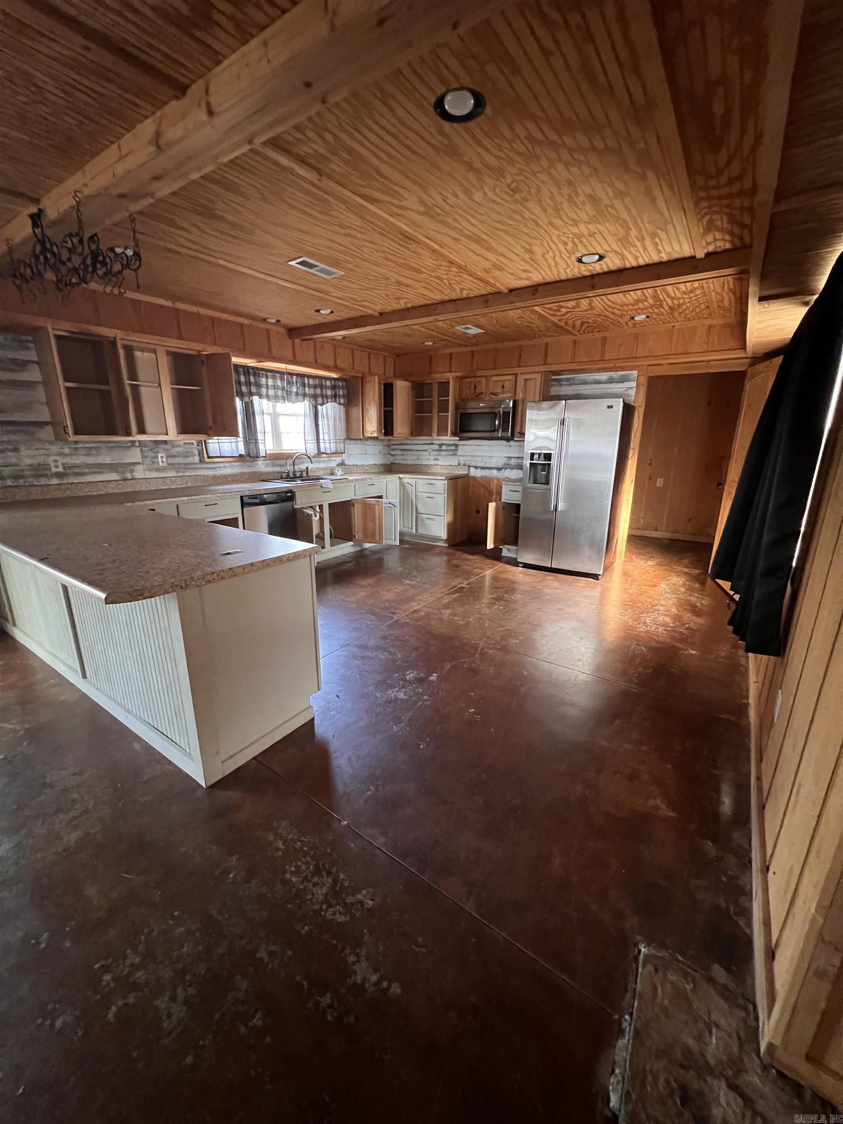 Piney Bay - Residential