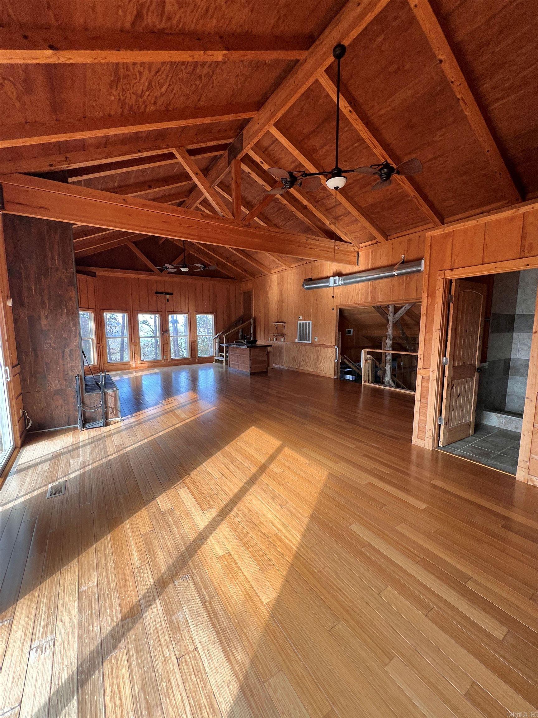 Piney Bay - Residential