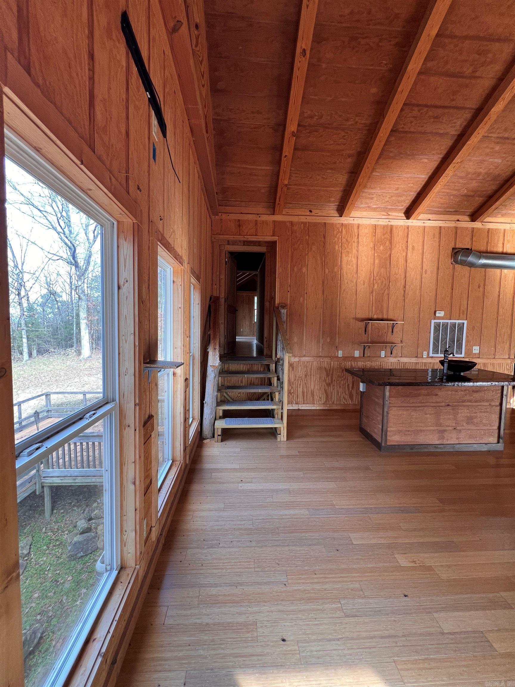 Piney Bay - Residential