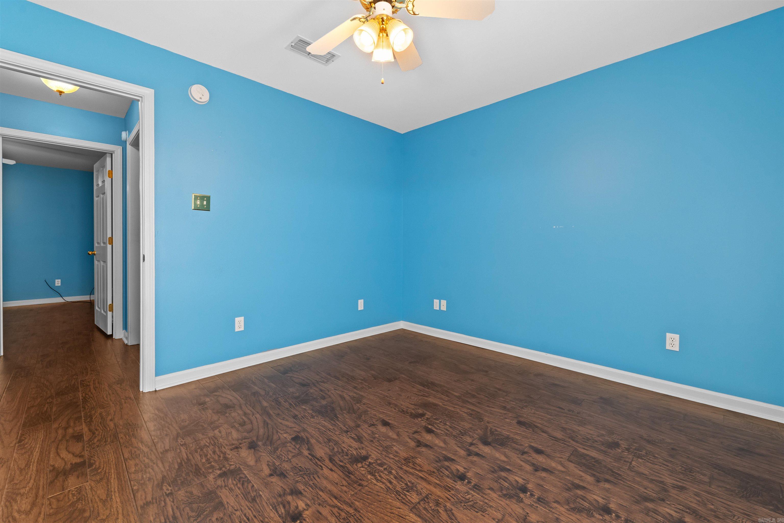 WOODBRIDGE - Residential