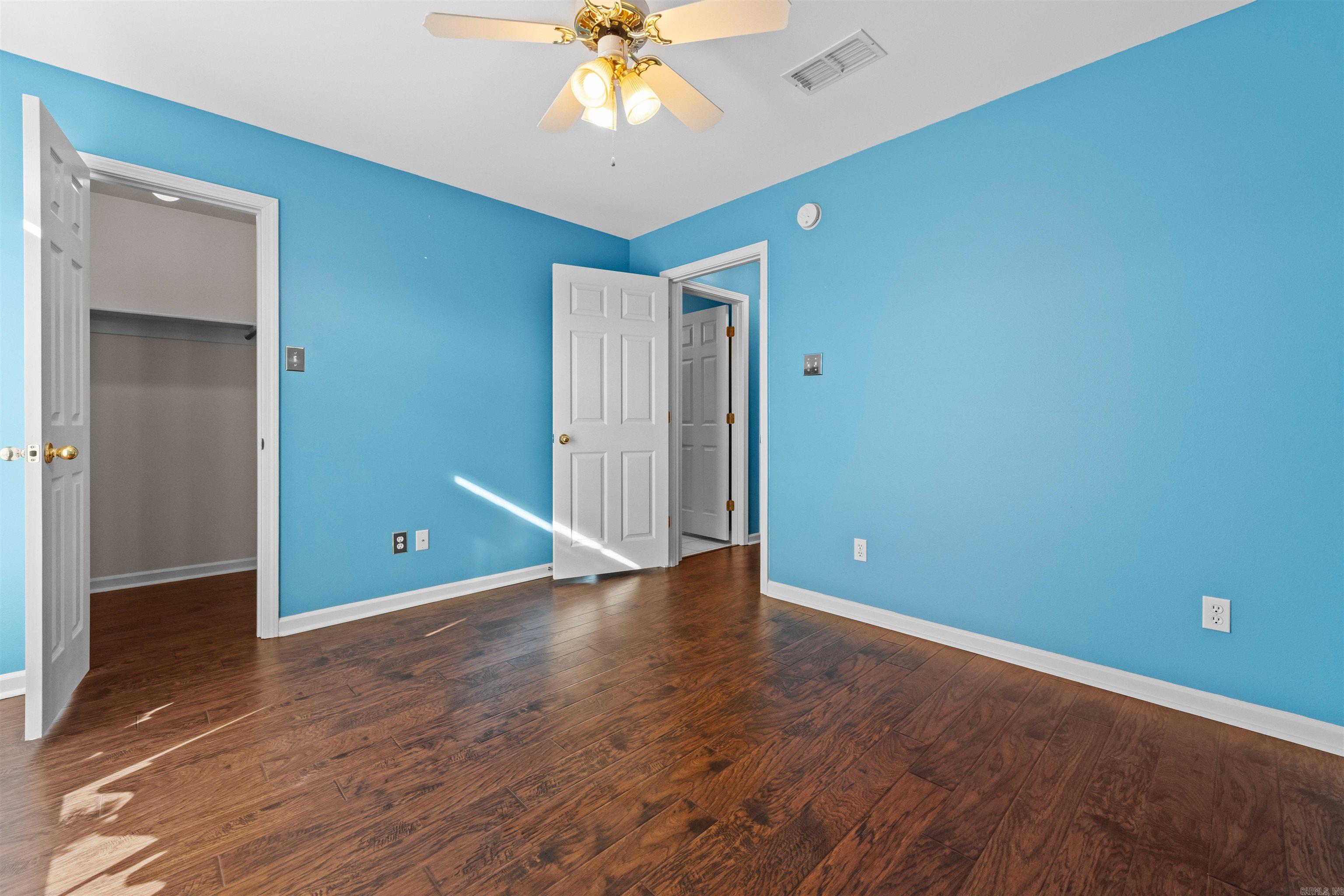 WOODBRIDGE - Residential