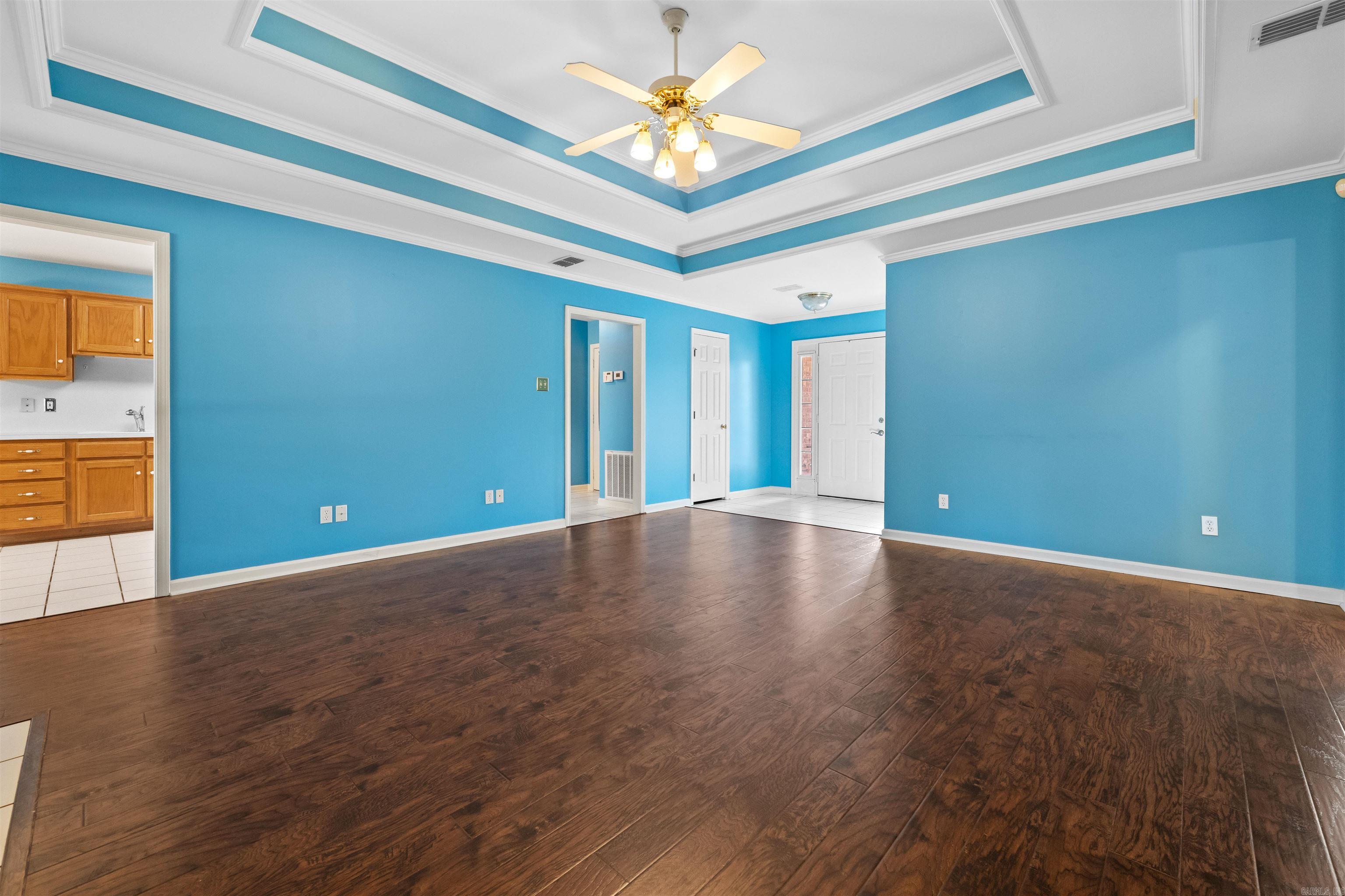 WOODBRIDGE - Residential