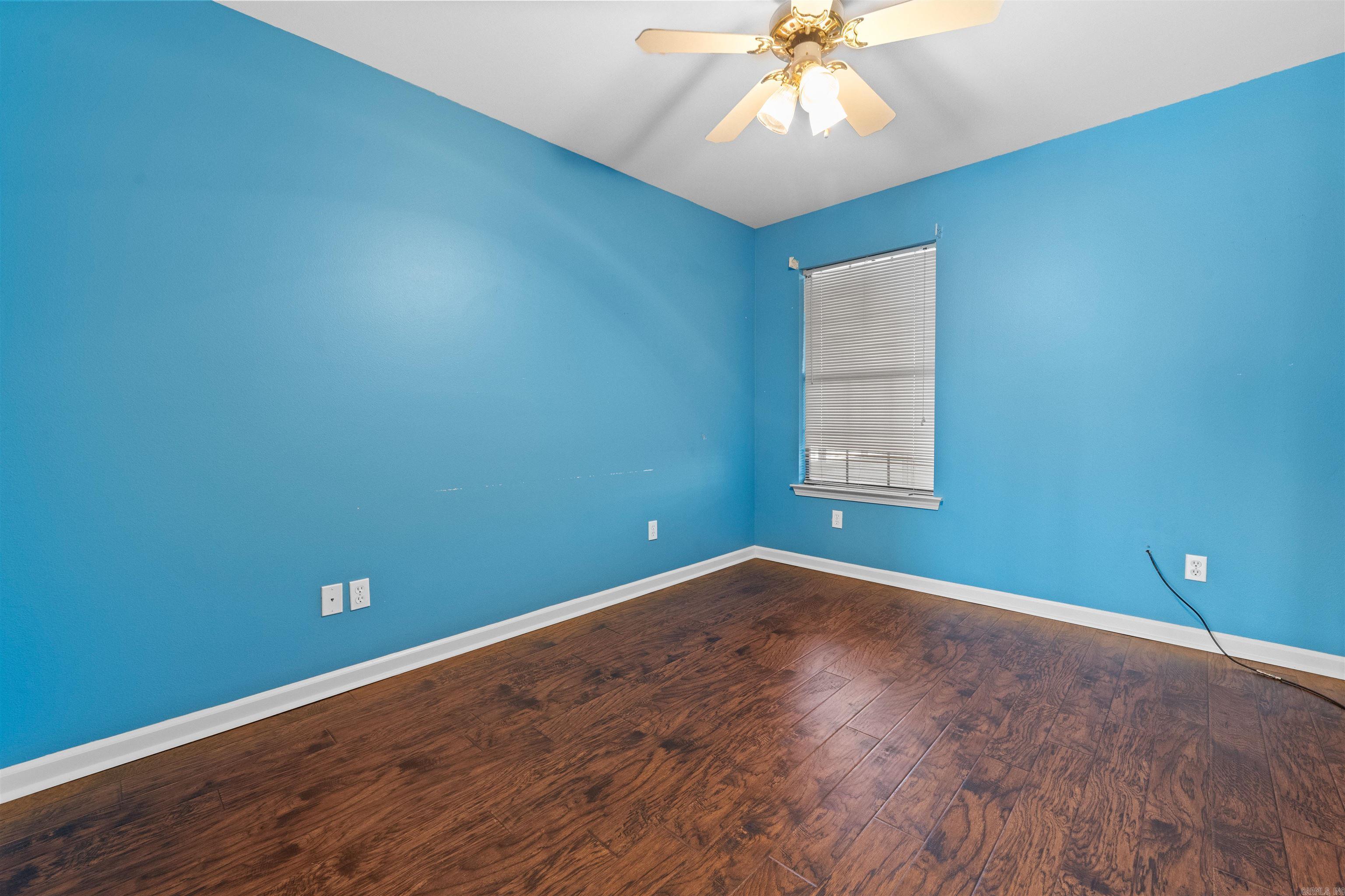 WOODBRIDGE - Residential