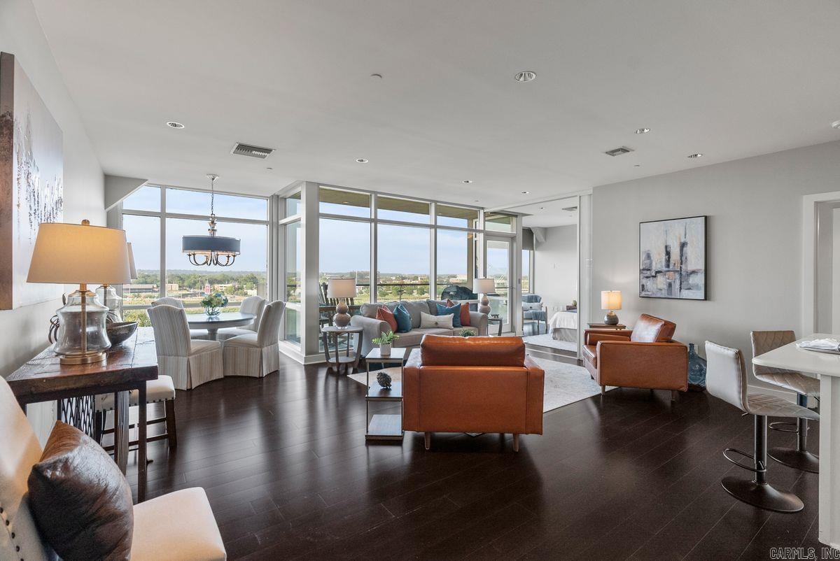 The Residences Building 5 - Residential