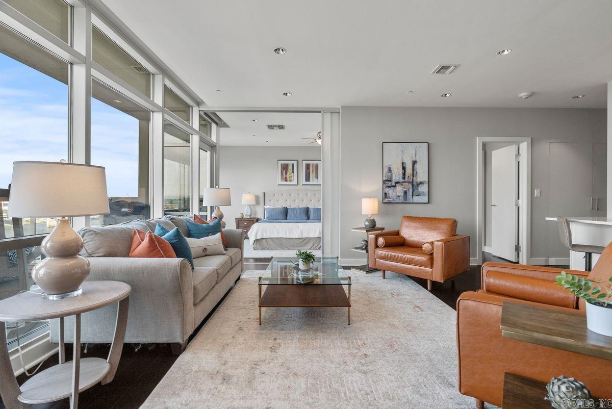 The Residences Building 5 - Residential