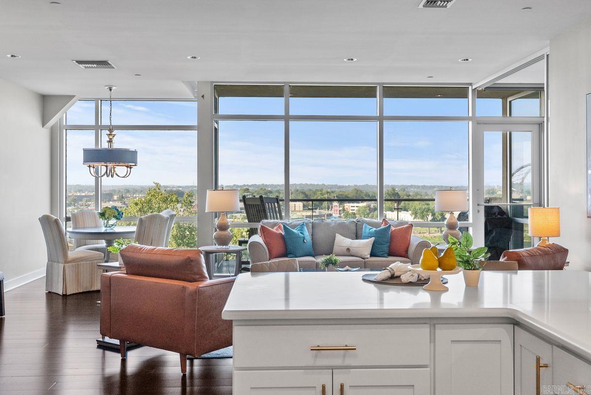 The Residences Building 5 - Residential