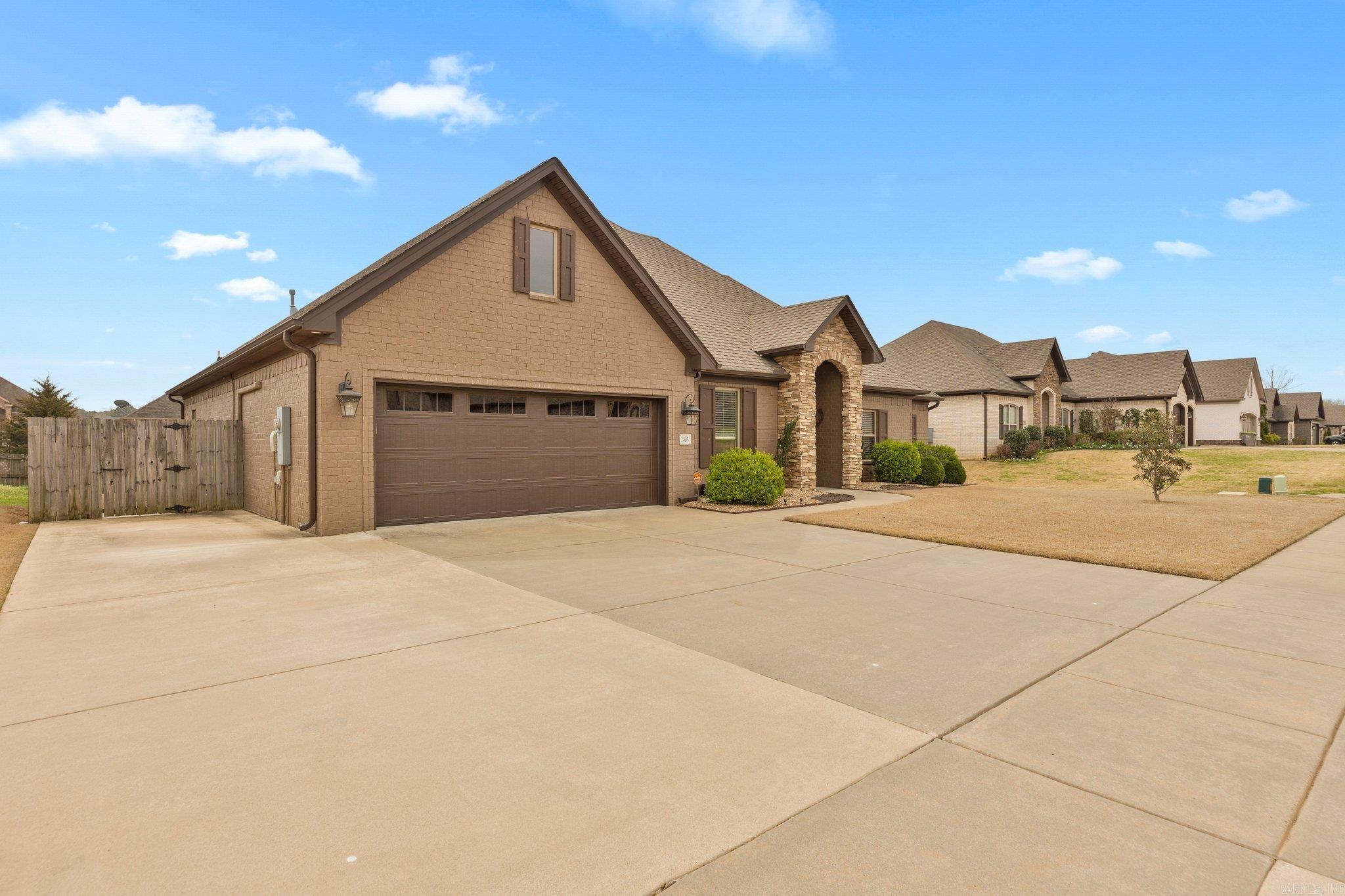 REMINGTON PLACE - Residential