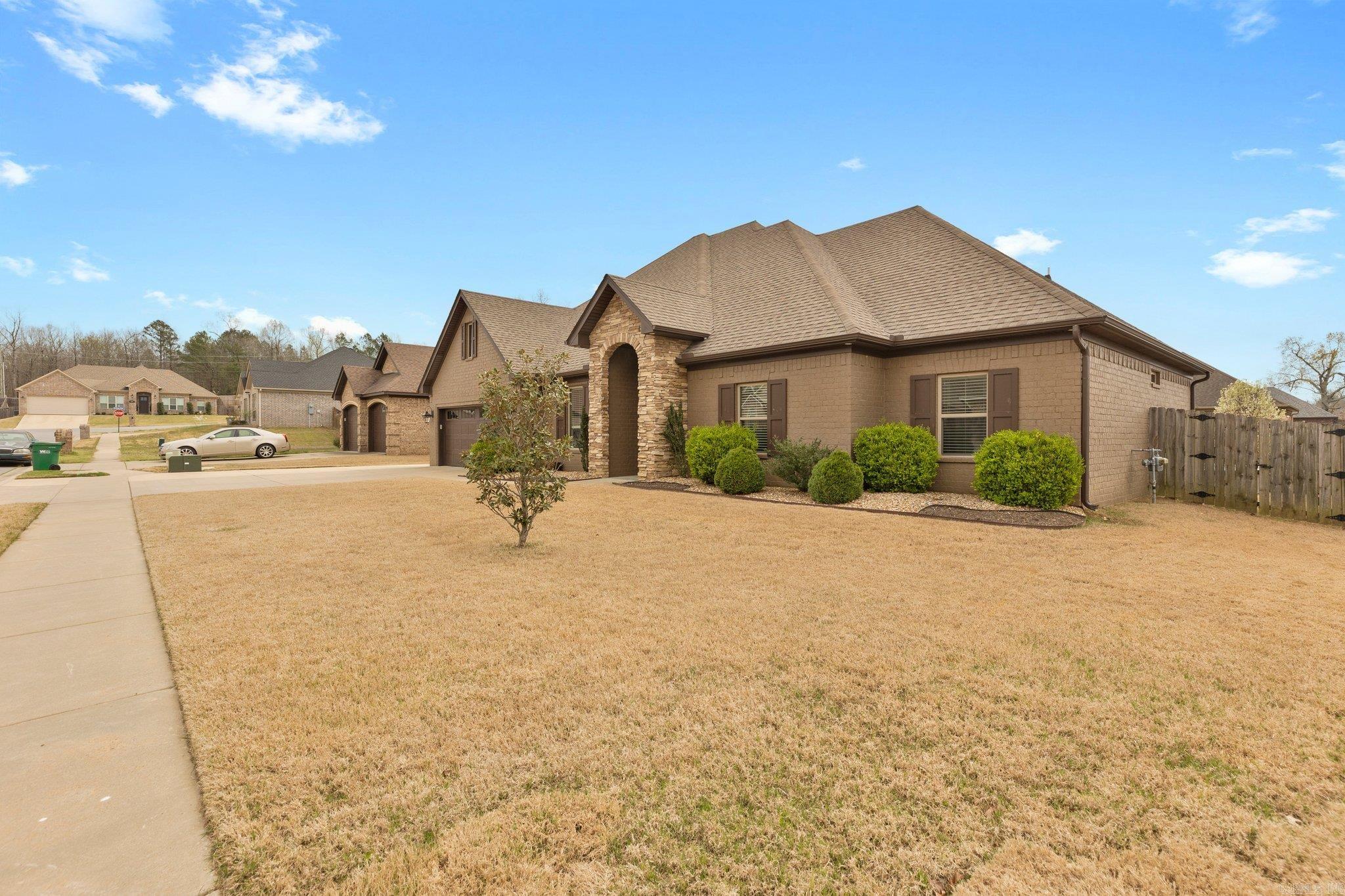 REMINGTON PLACE - Residential