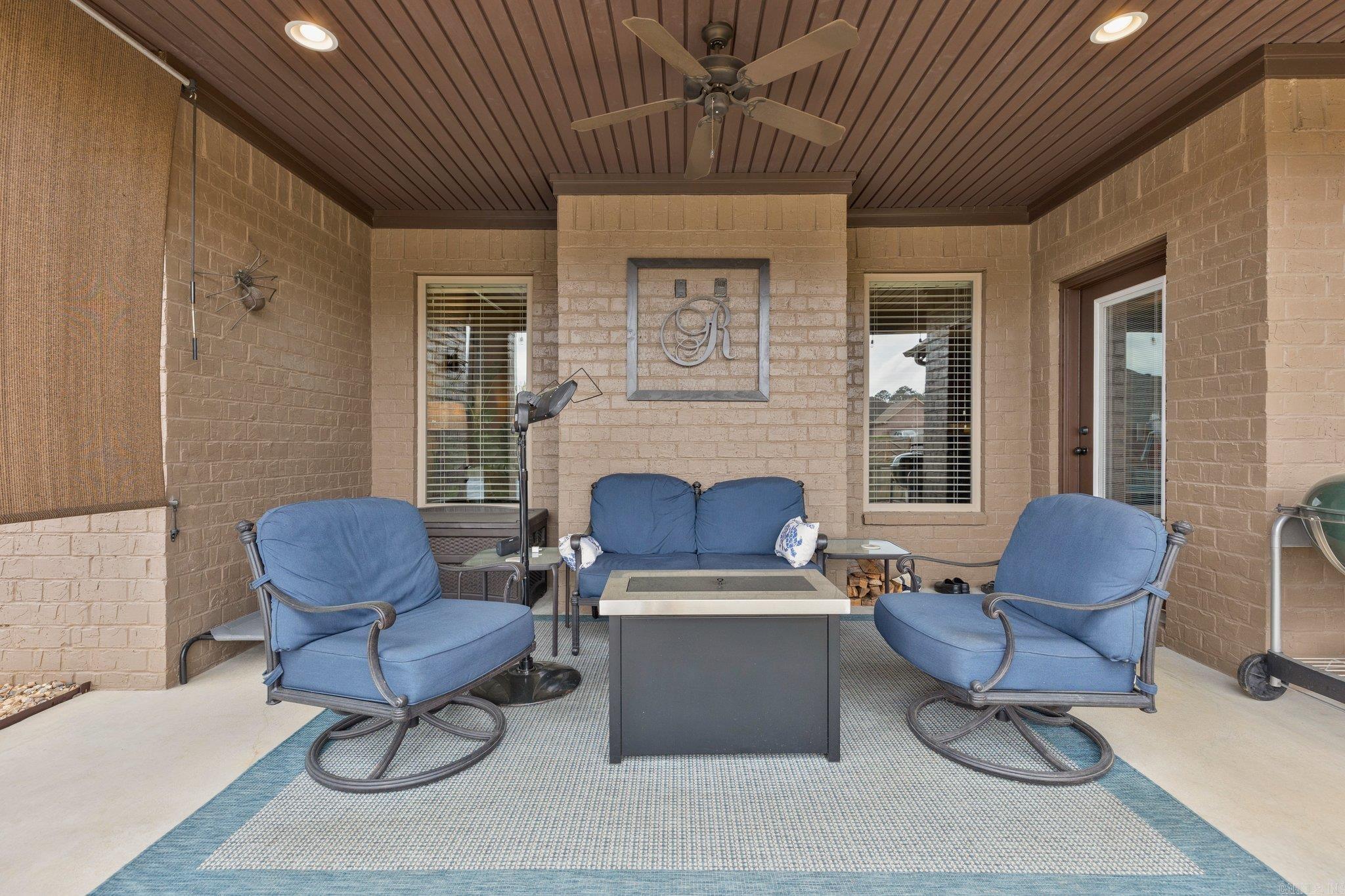 REMINGTON PLACE - Residential