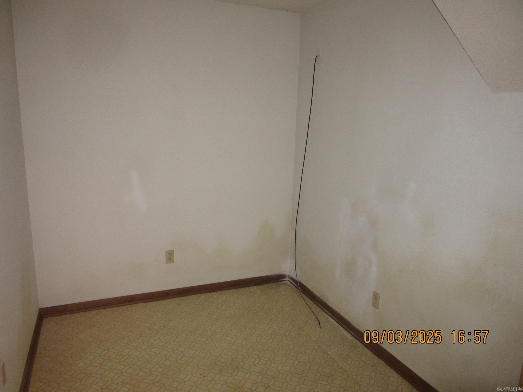 PERRY JO - Residential