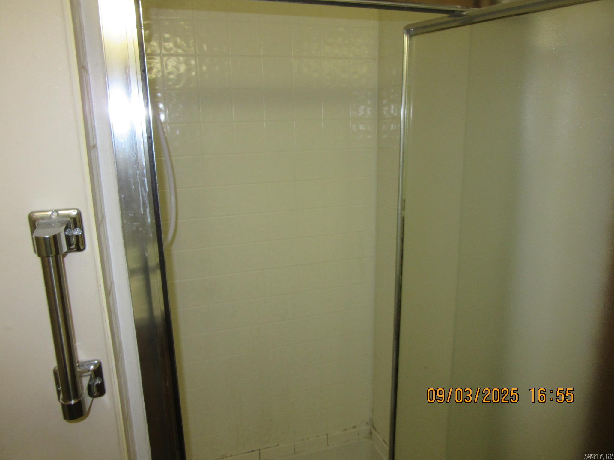 PERRY JO - Residential