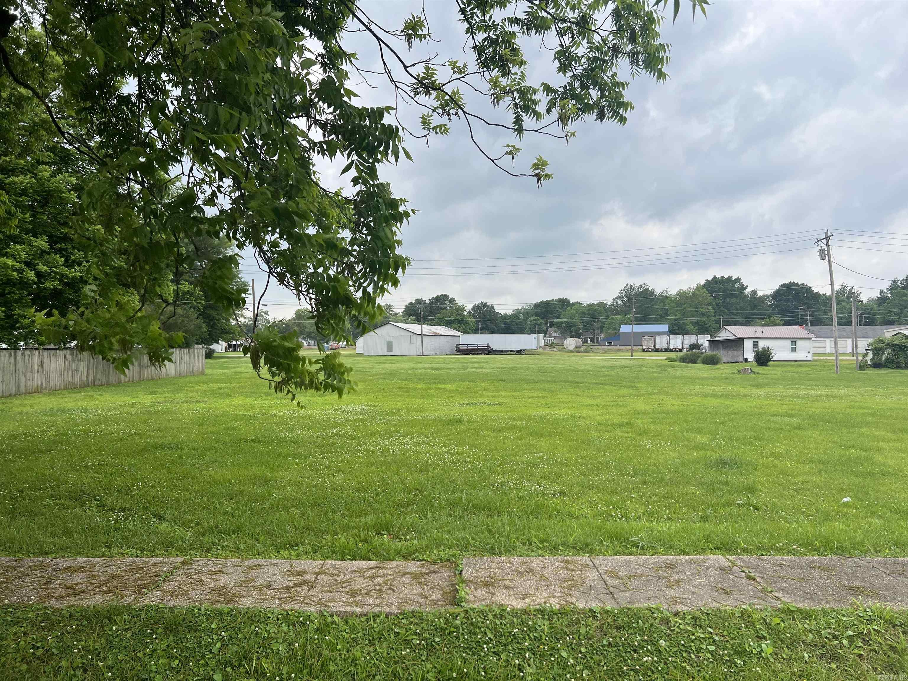 Templeton 2nd - Land