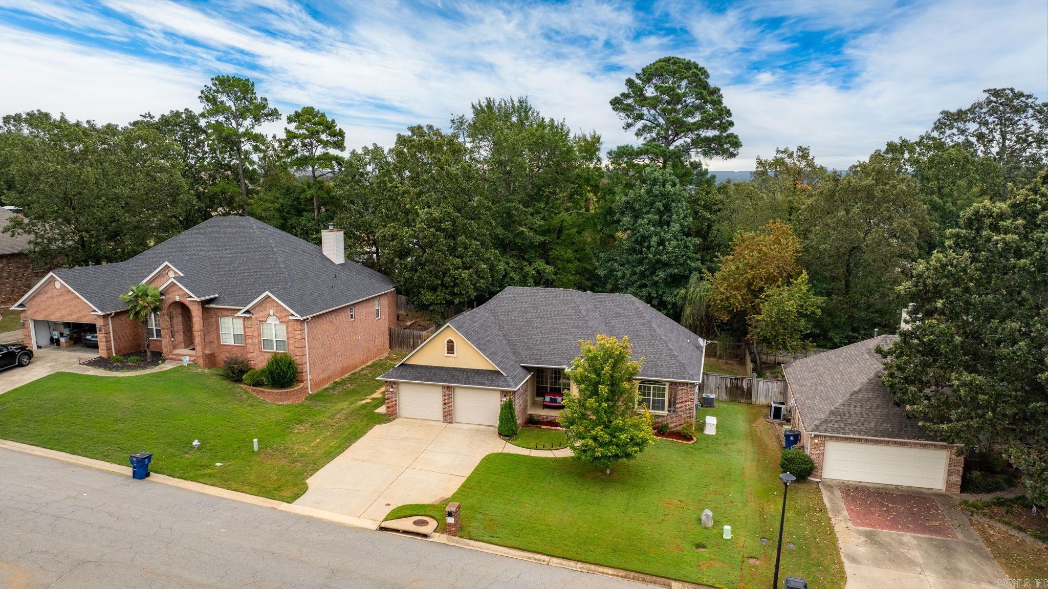 COUNTRY CLUB OF ARK THE - Residential