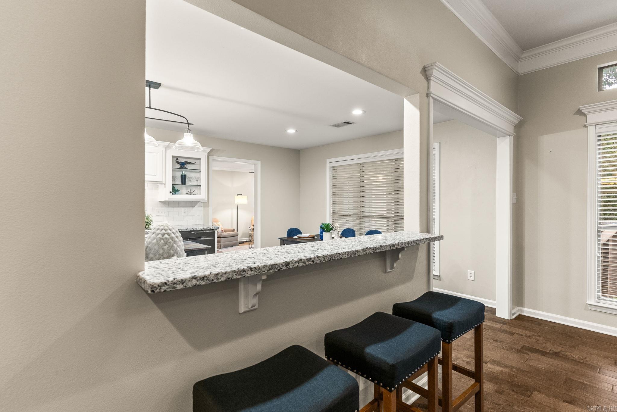 COUNTRY CLUB OF ARK THE - Residential
