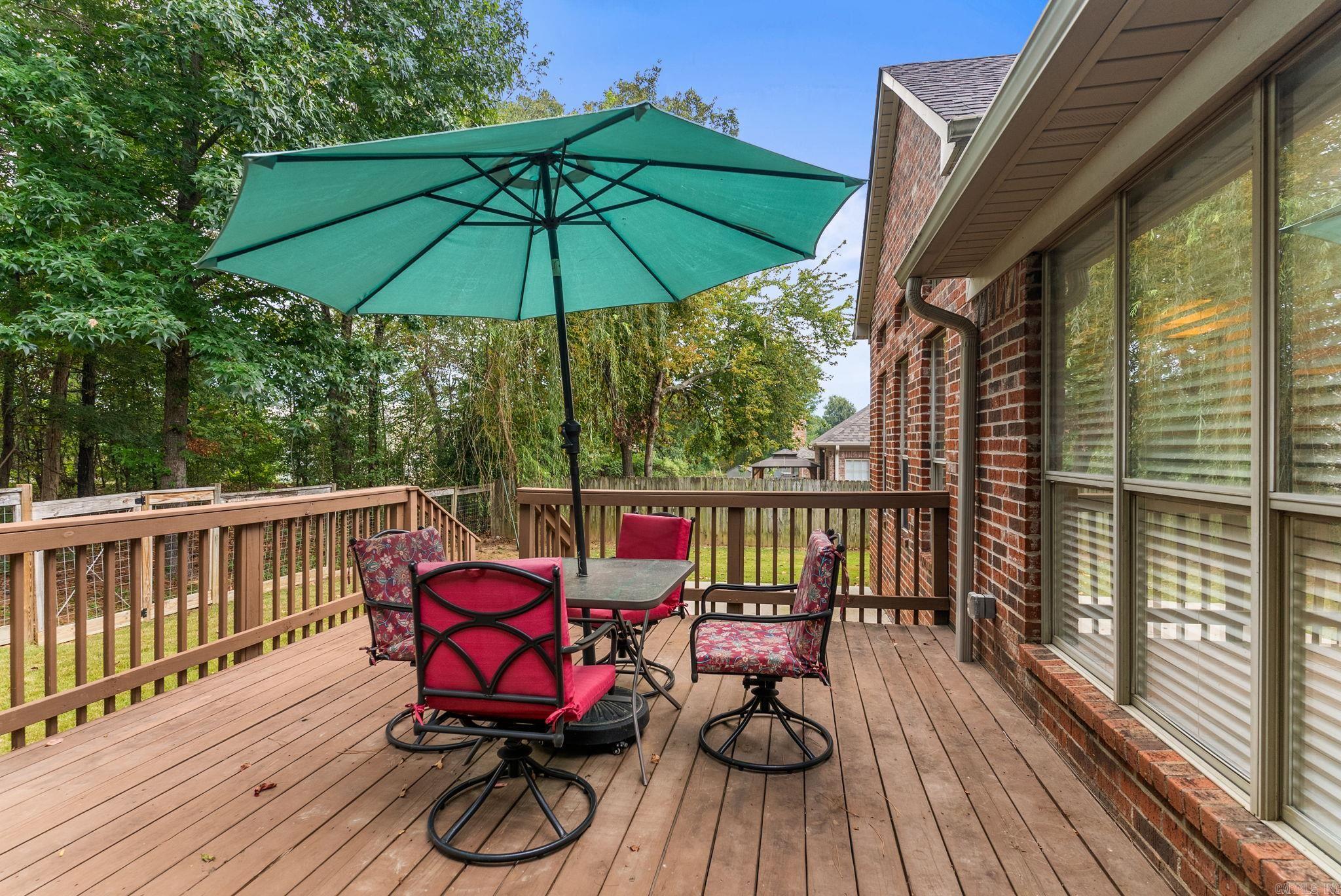 COUNTRY CLUB OF ARK THE - Residential