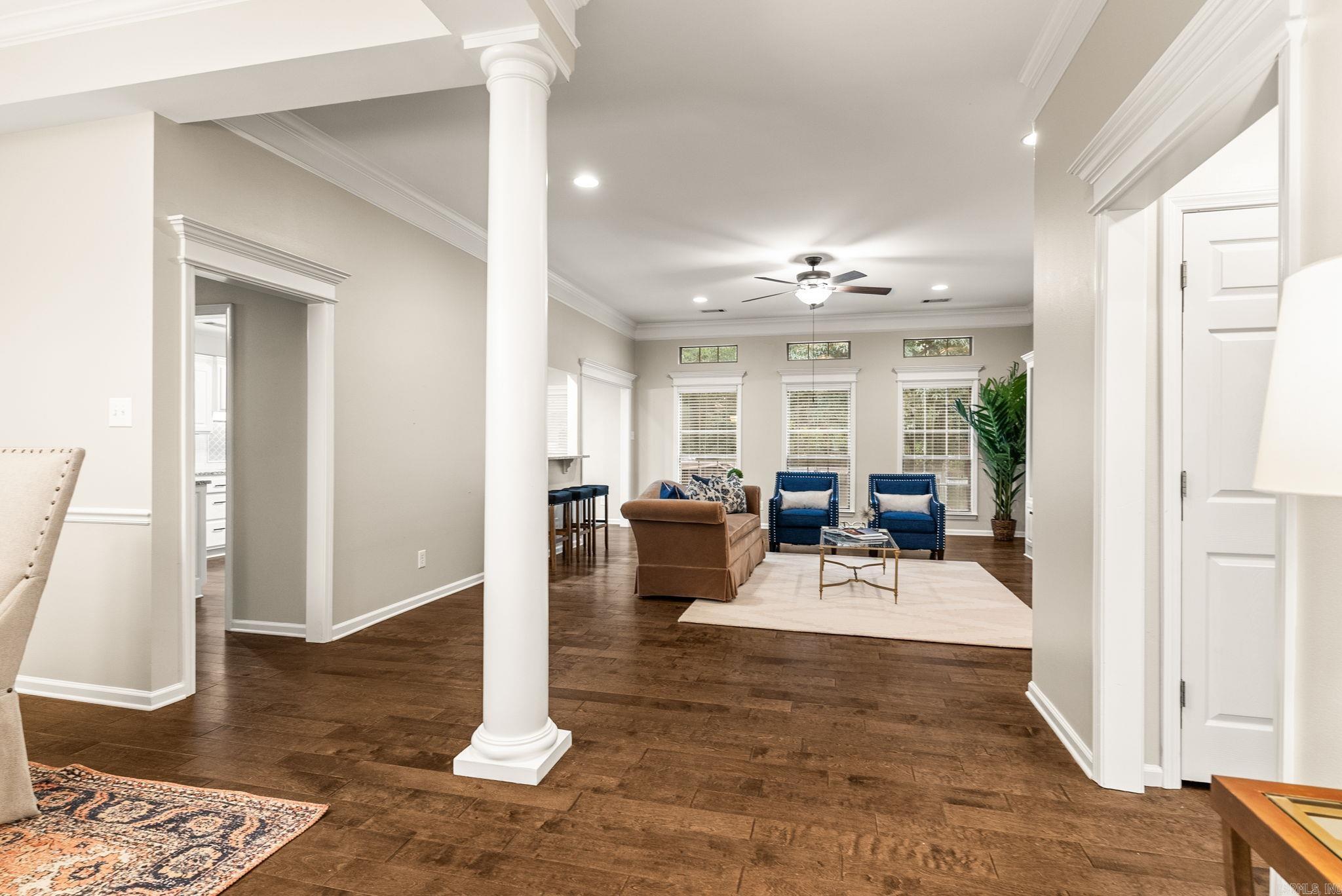 COUNTRY CLUB OF ARK THE - Residential