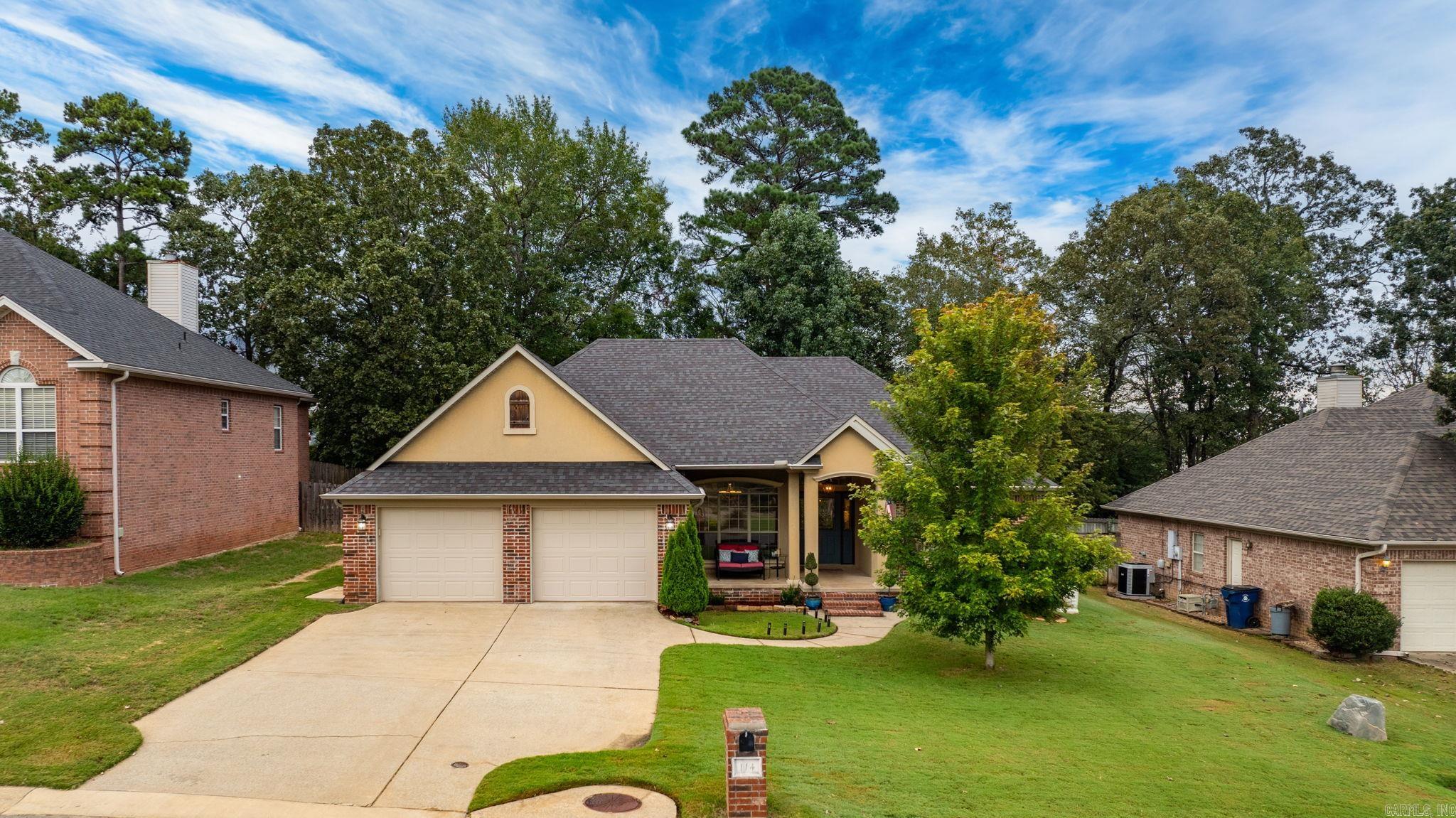 COUNTRY CLUB OF ARK THE - Residential
