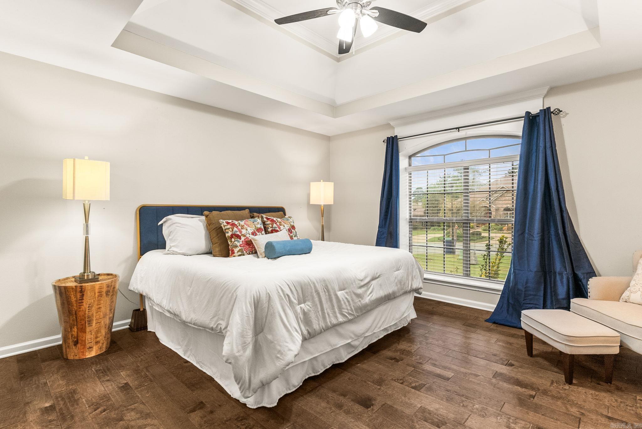 COUNTRY CLUB OF ARK THE - Residential