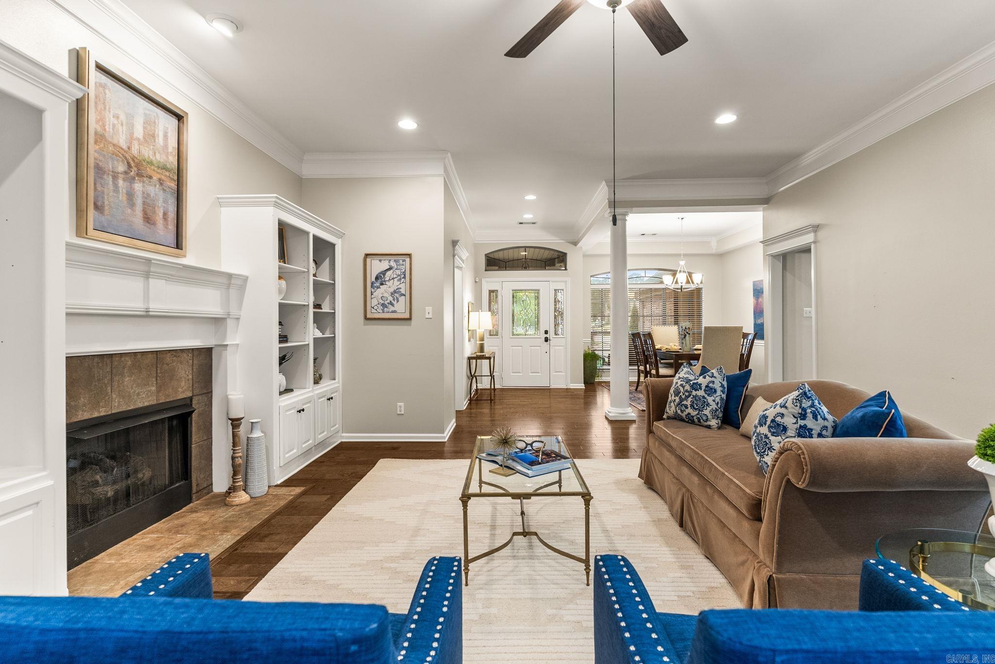 COUNTRY CLUB OF ARK THE - Residential
