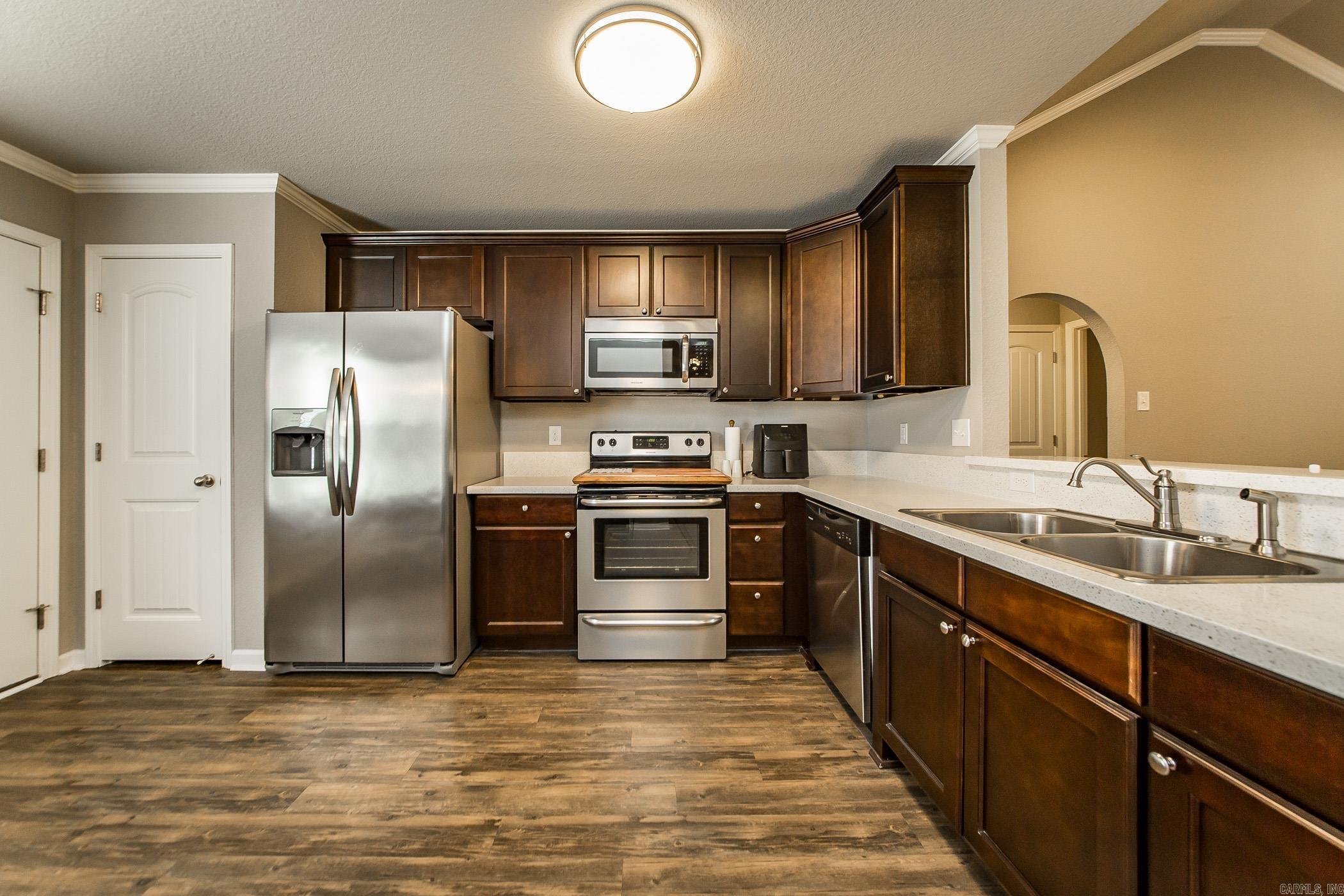 TERRACE MEADOWS - Residential