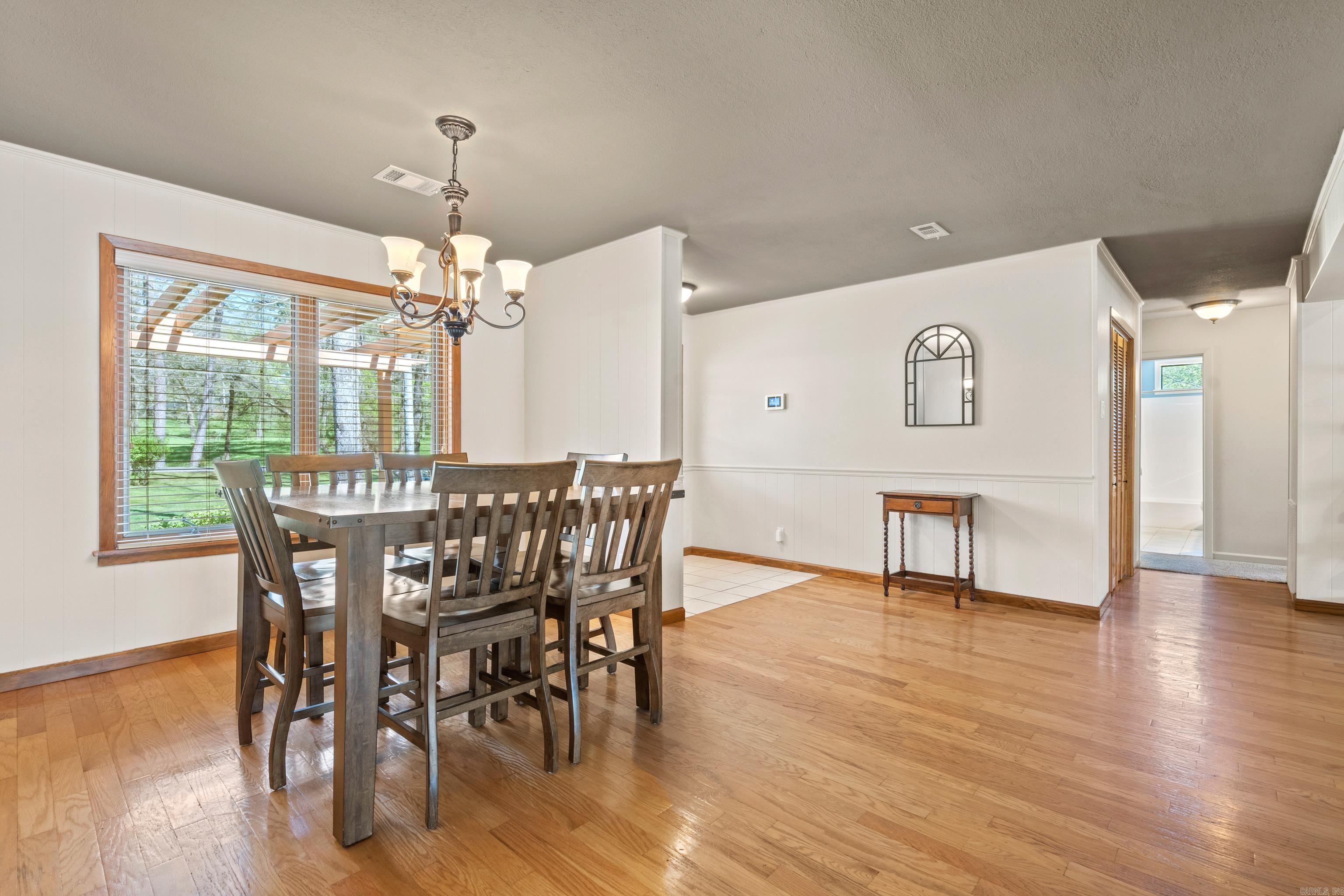 LAKECREST - Residential