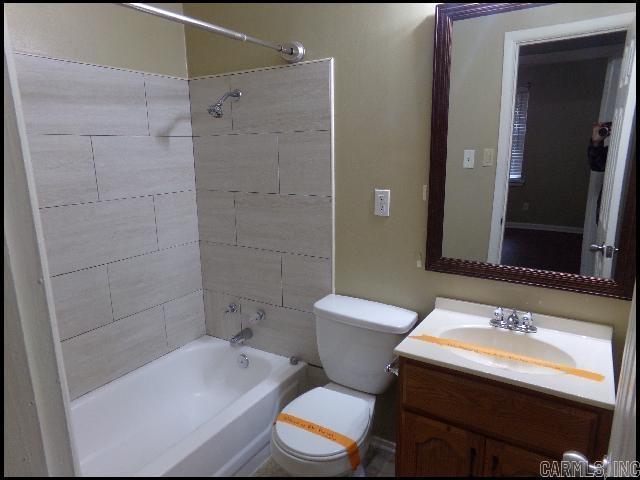 Point O'Woods - Residential Lease