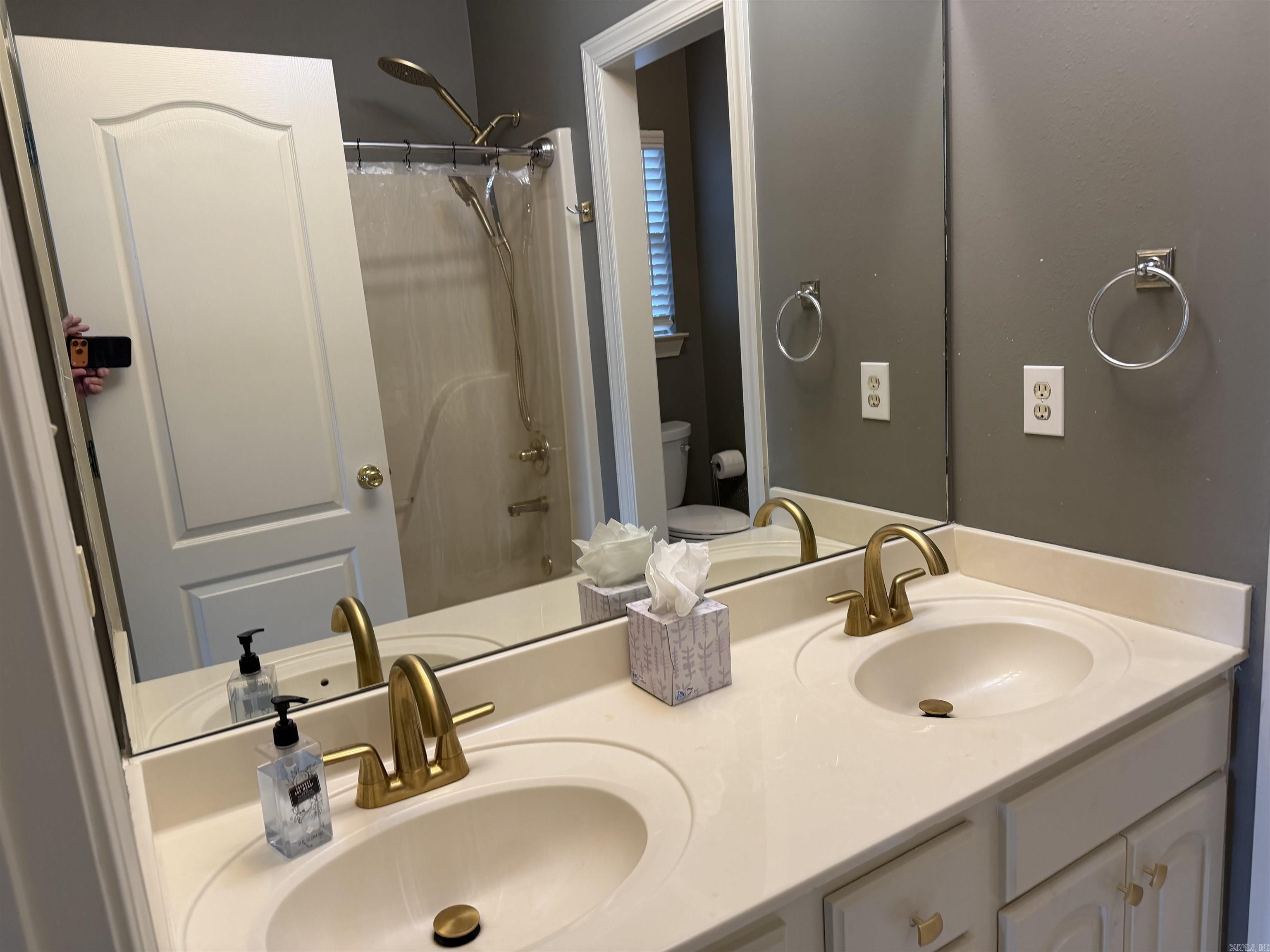 Pebble Beach Woods - Residential Lease