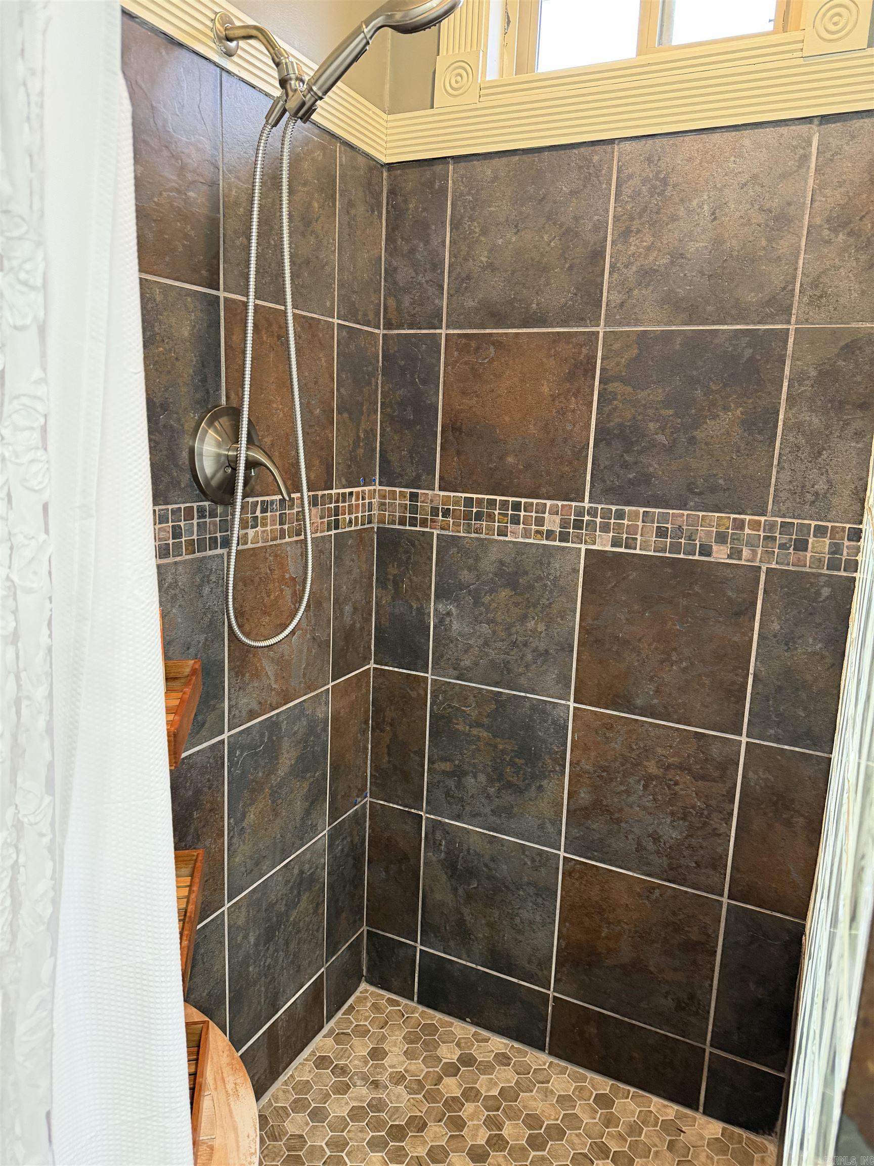 Pebble Beach Woods - Residential Lease