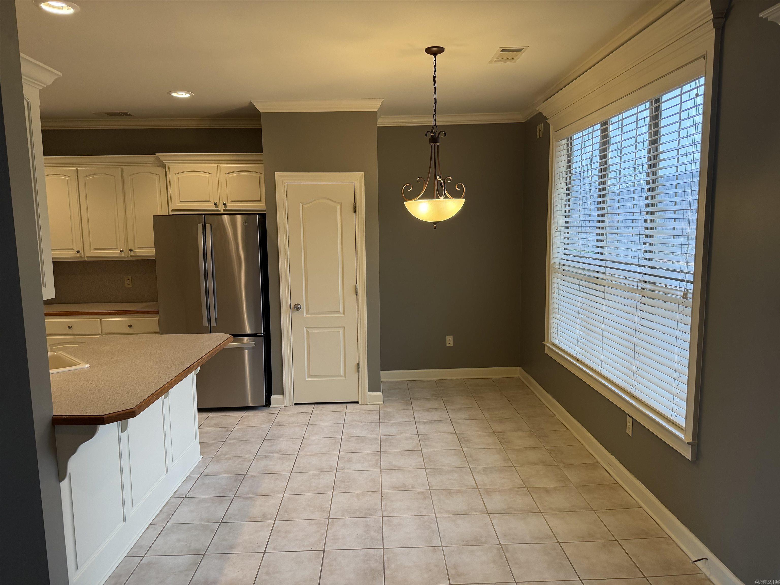 Pebble Beach Woods - Residential Lease