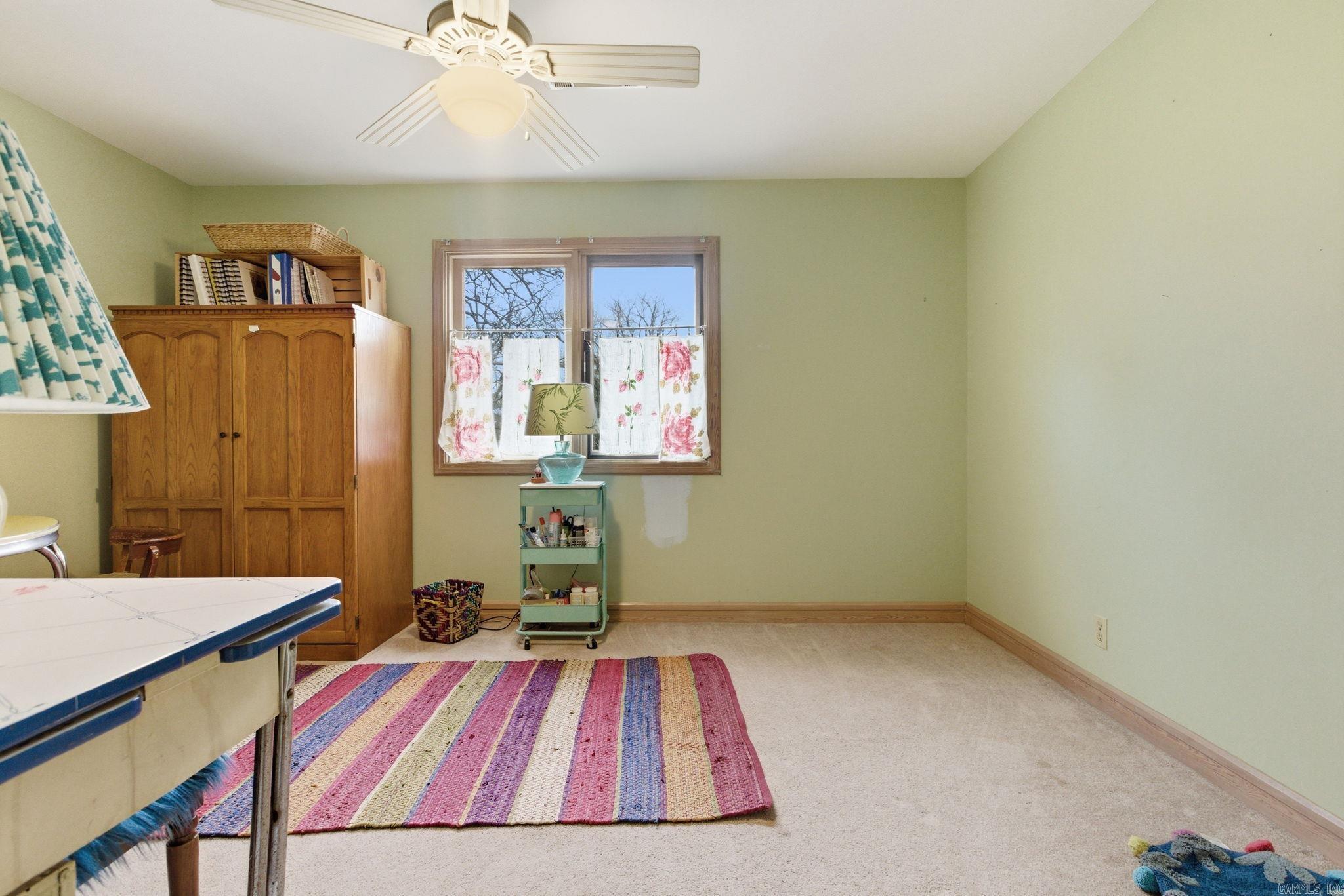 DOYLES PLACE - Residential