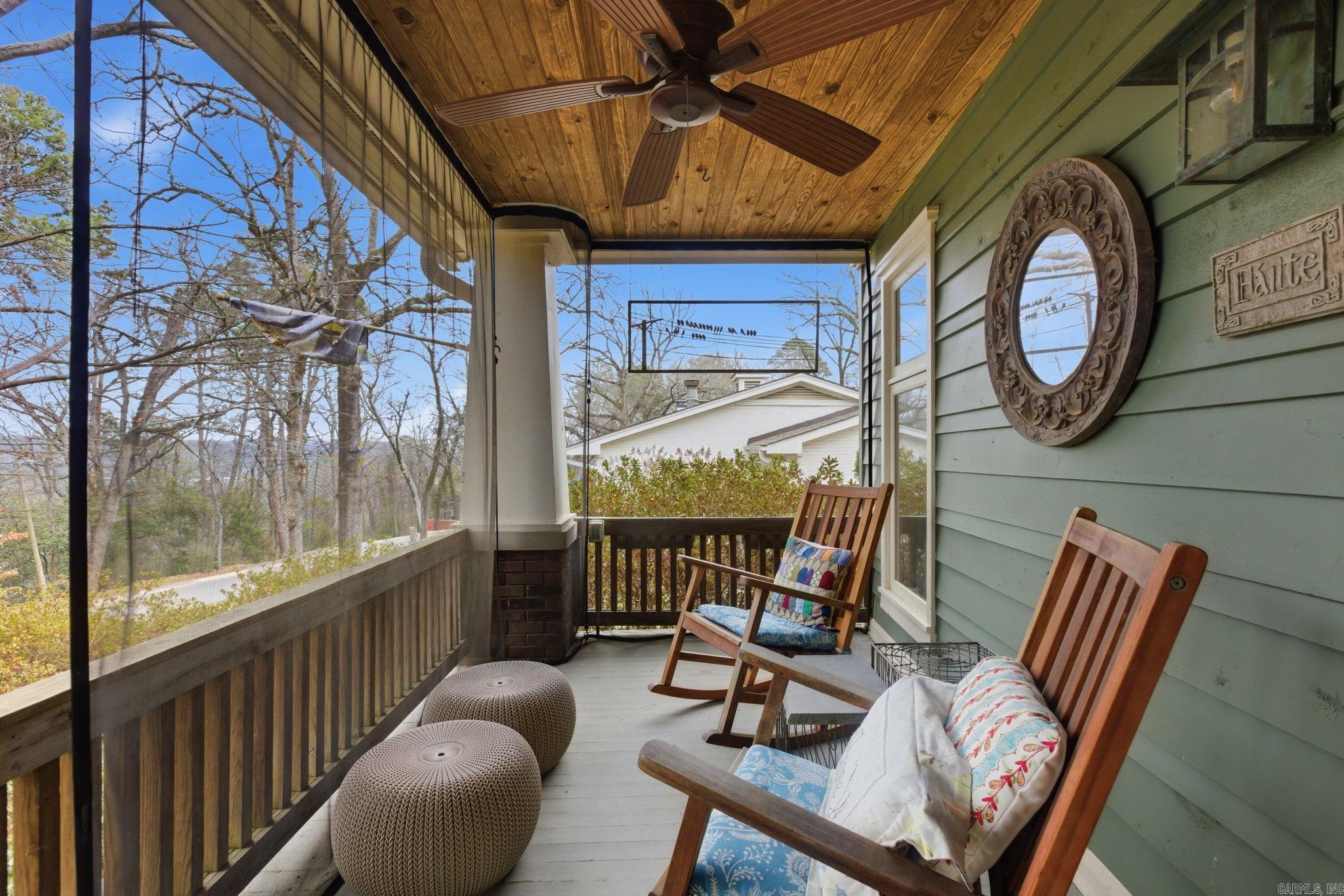 DOYLES PLACE - Residential