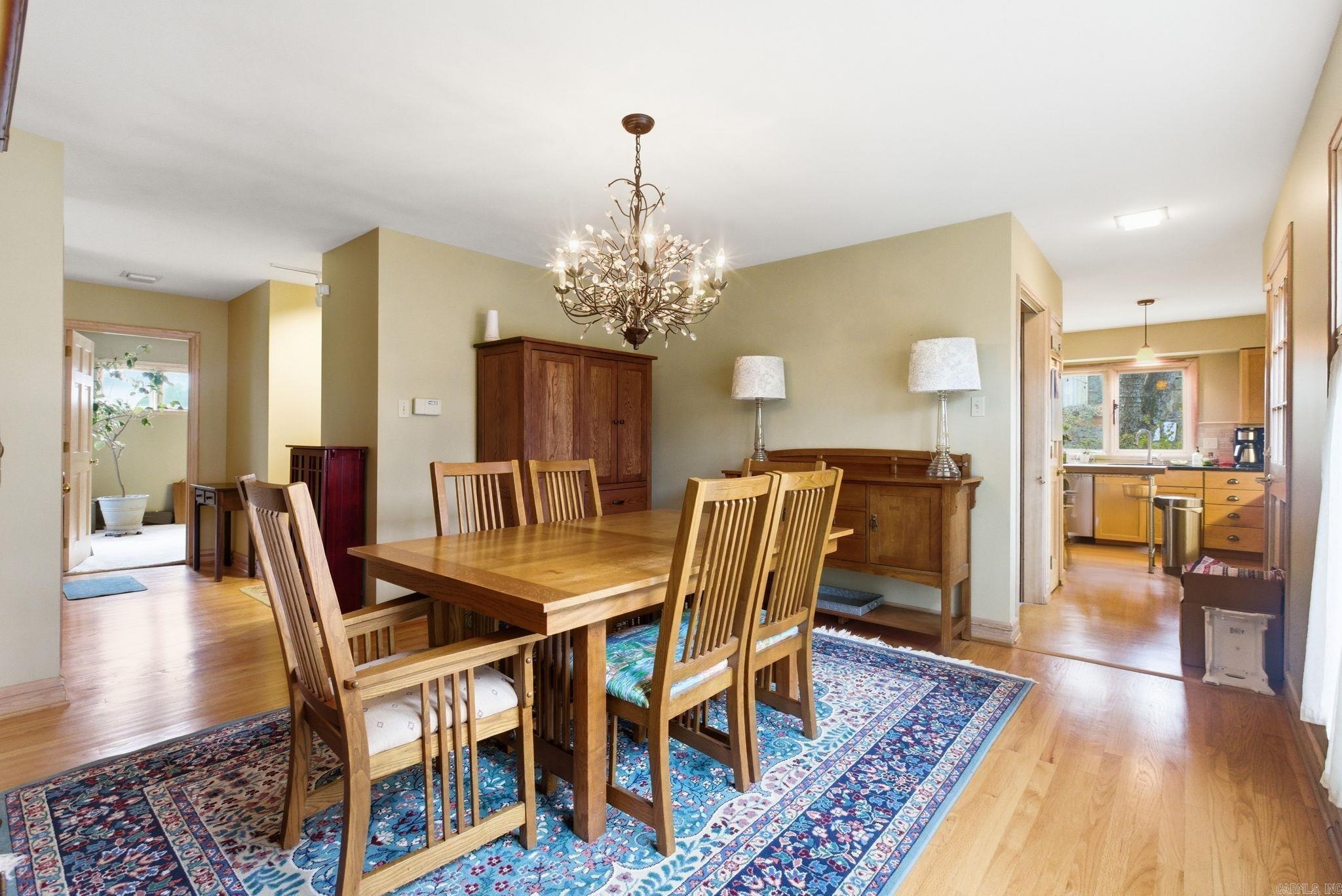 DOYLES PLACE - Residential