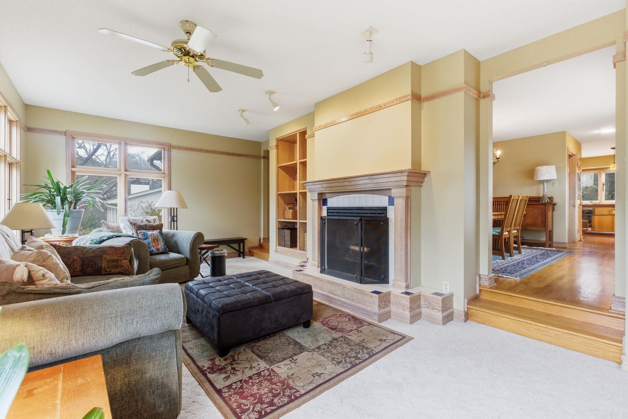 DOYLES PLACE - Residential