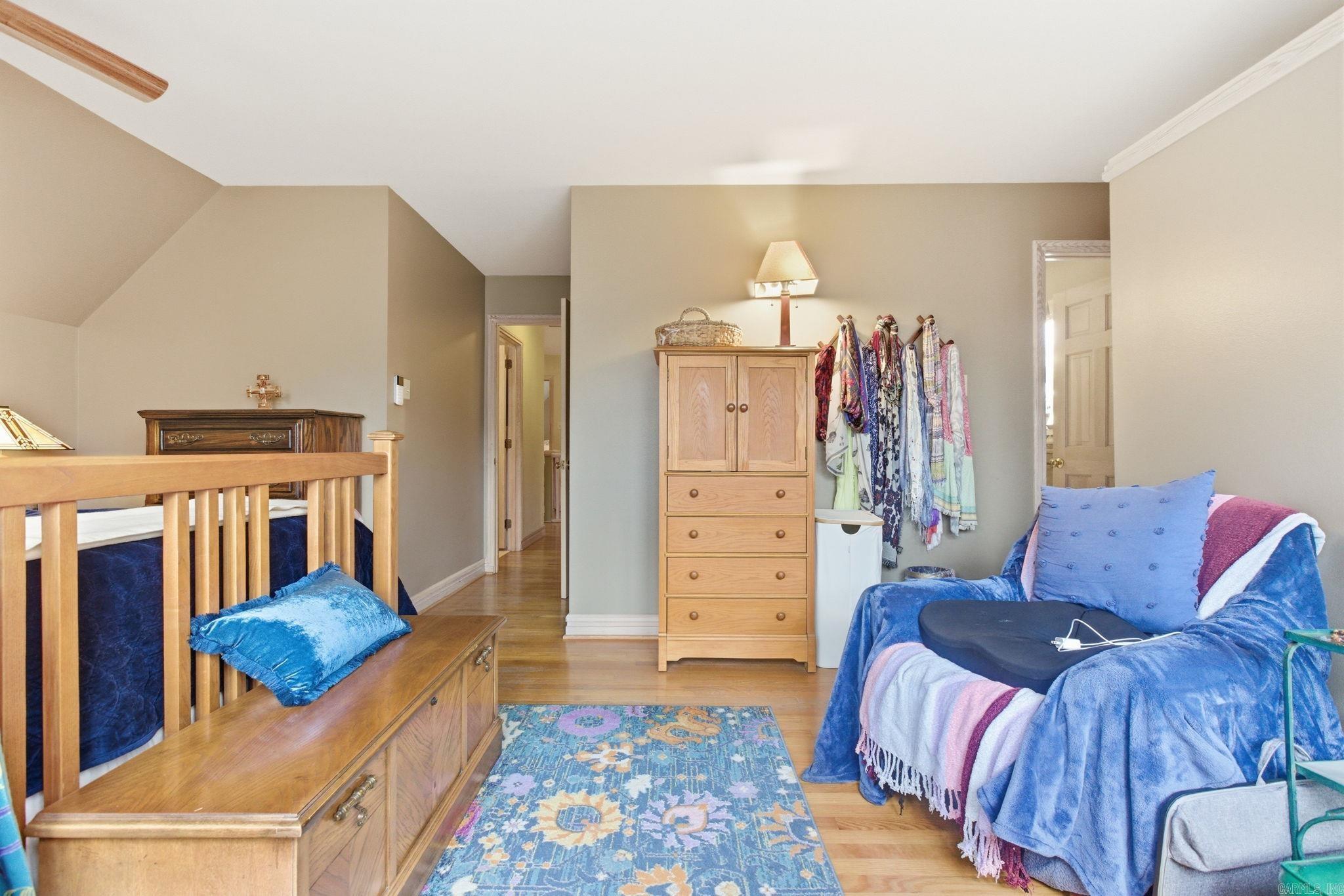 DOYLES PLACE - Residential