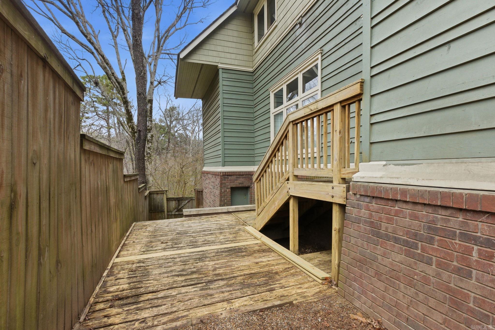 DOYLES PLACE - Residential