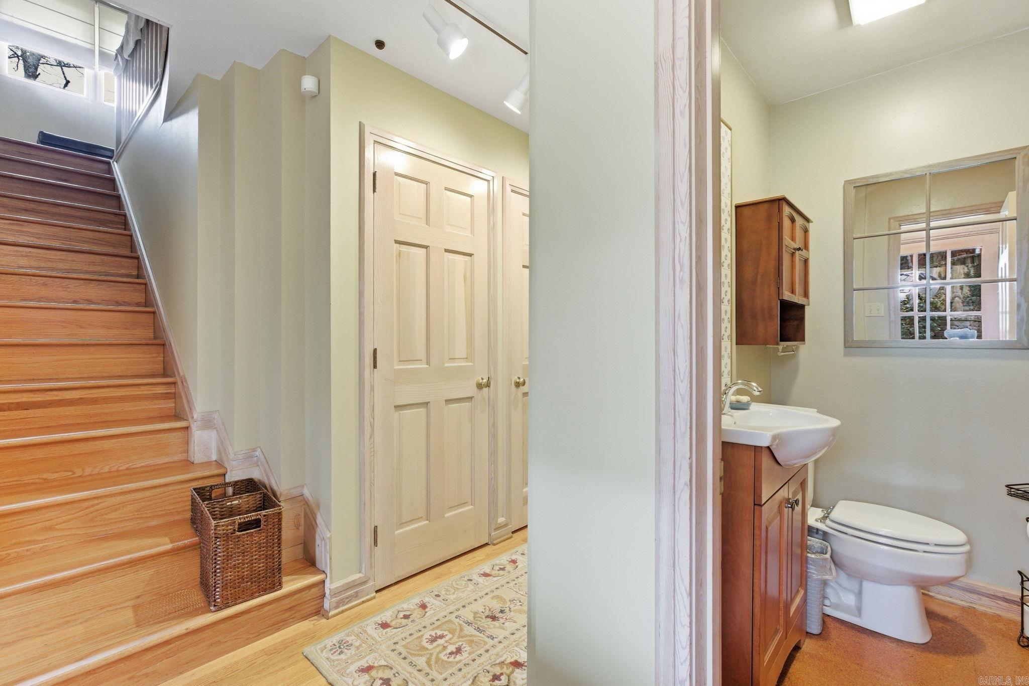 DOYLES PLACE - Residential