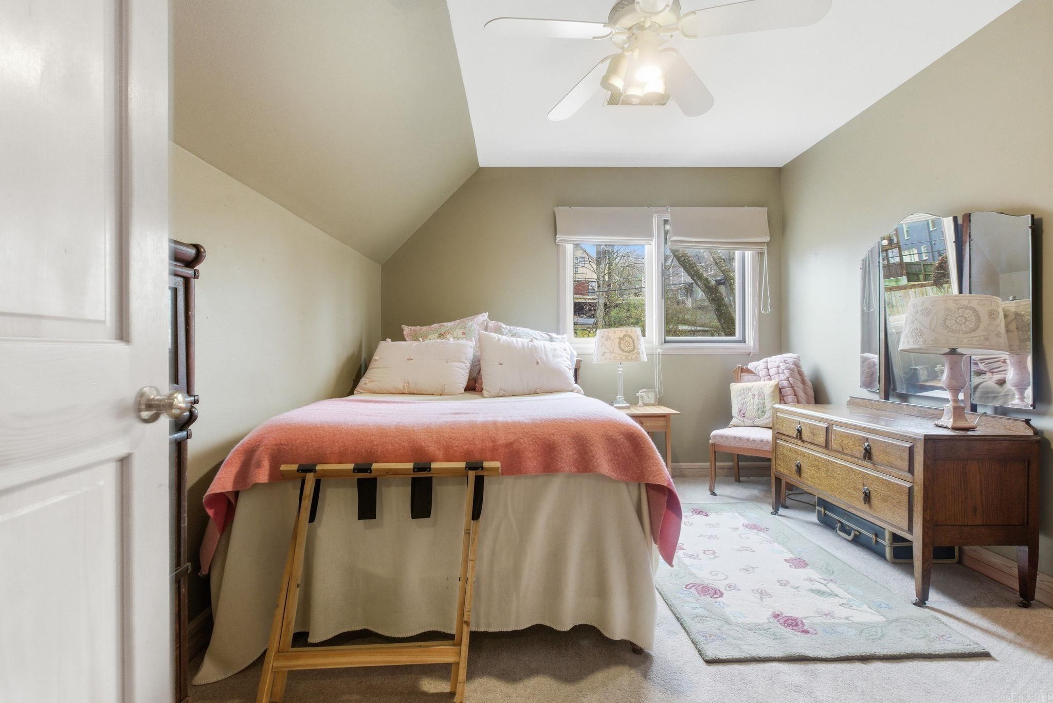 DOYLES PLACE - Residential